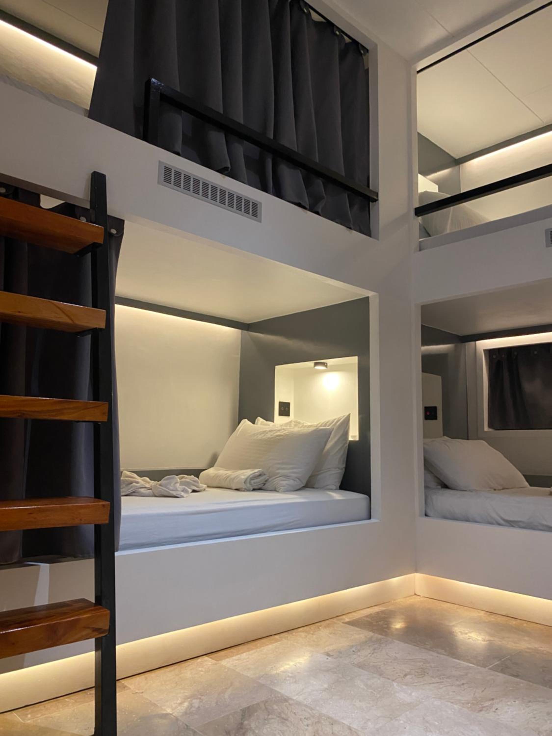 Bed in 4-Bed Mixed Dormitory Room photo 1