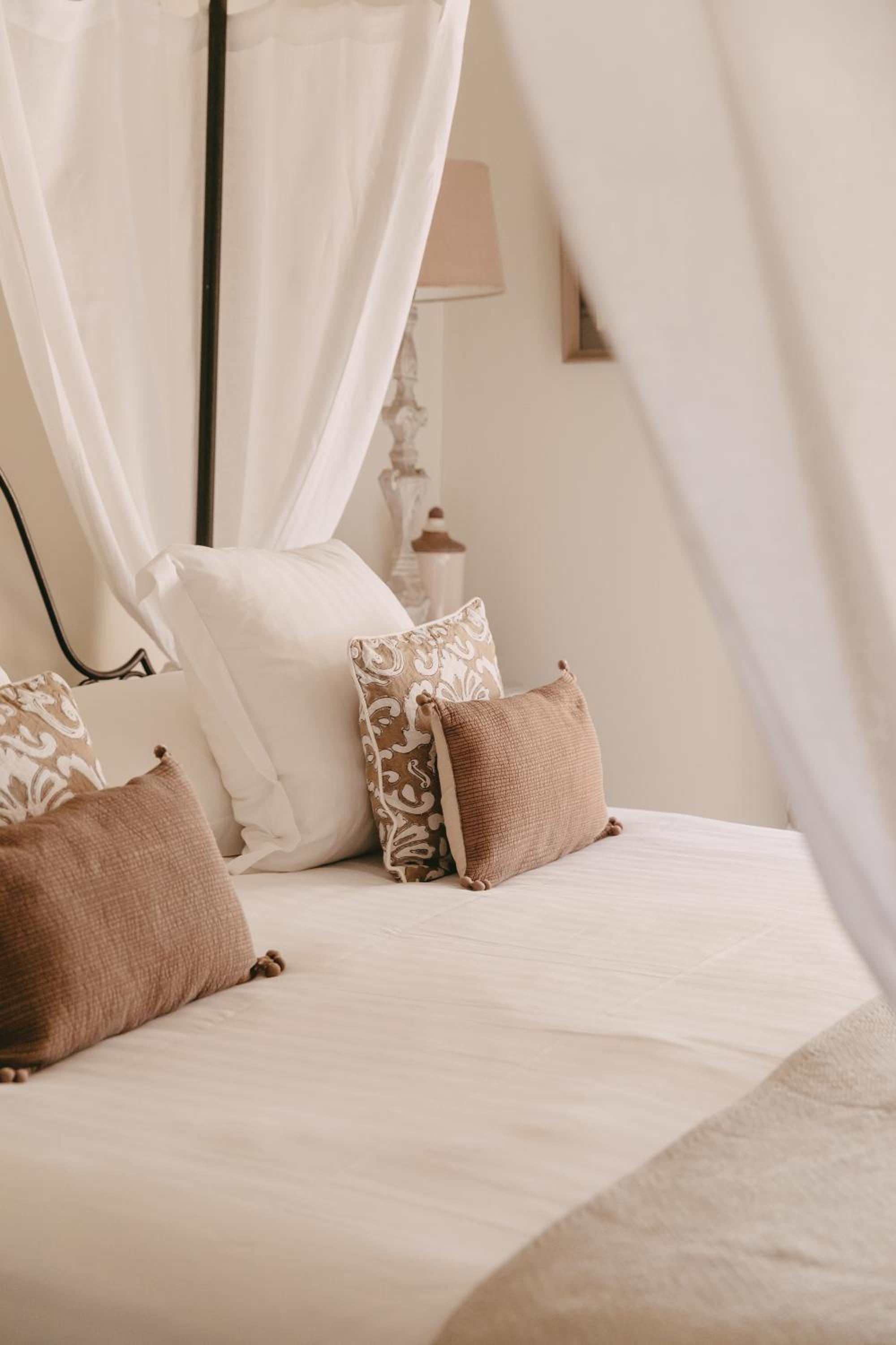 Prestige Room - Photo 13