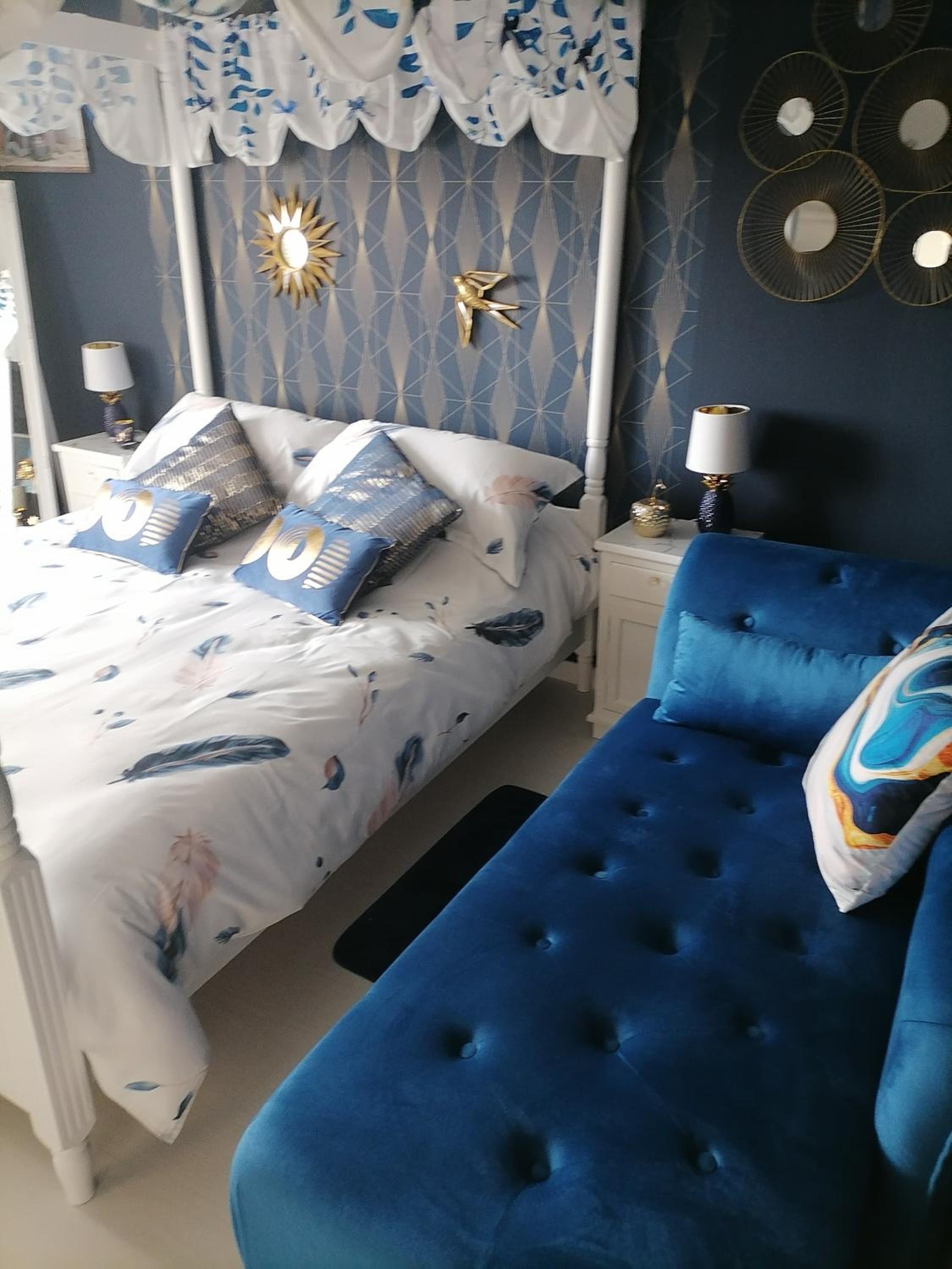 Deluxe Double Room (2 Adults + 1 Child)