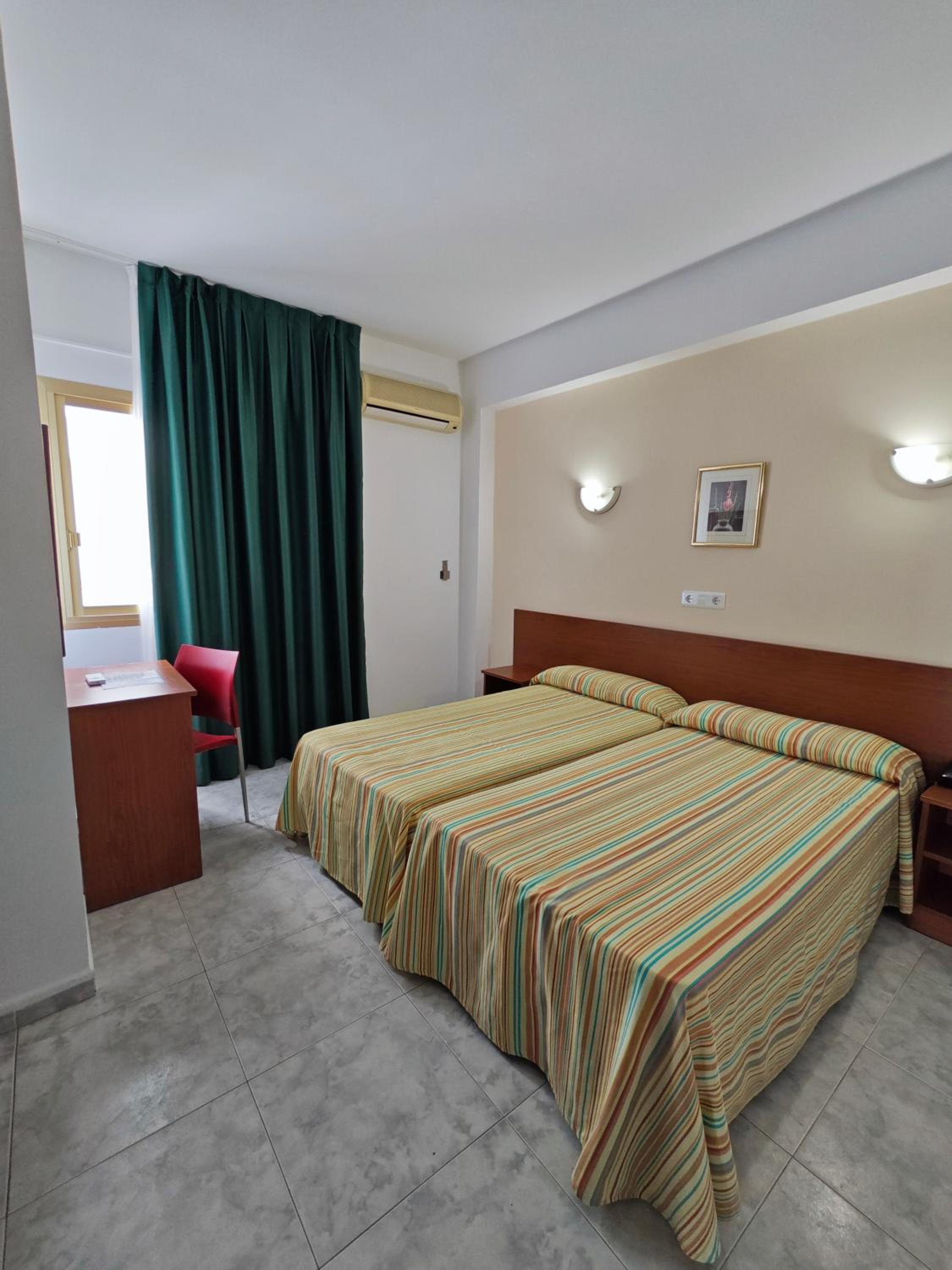 Habitación Doble o con Dos Camas