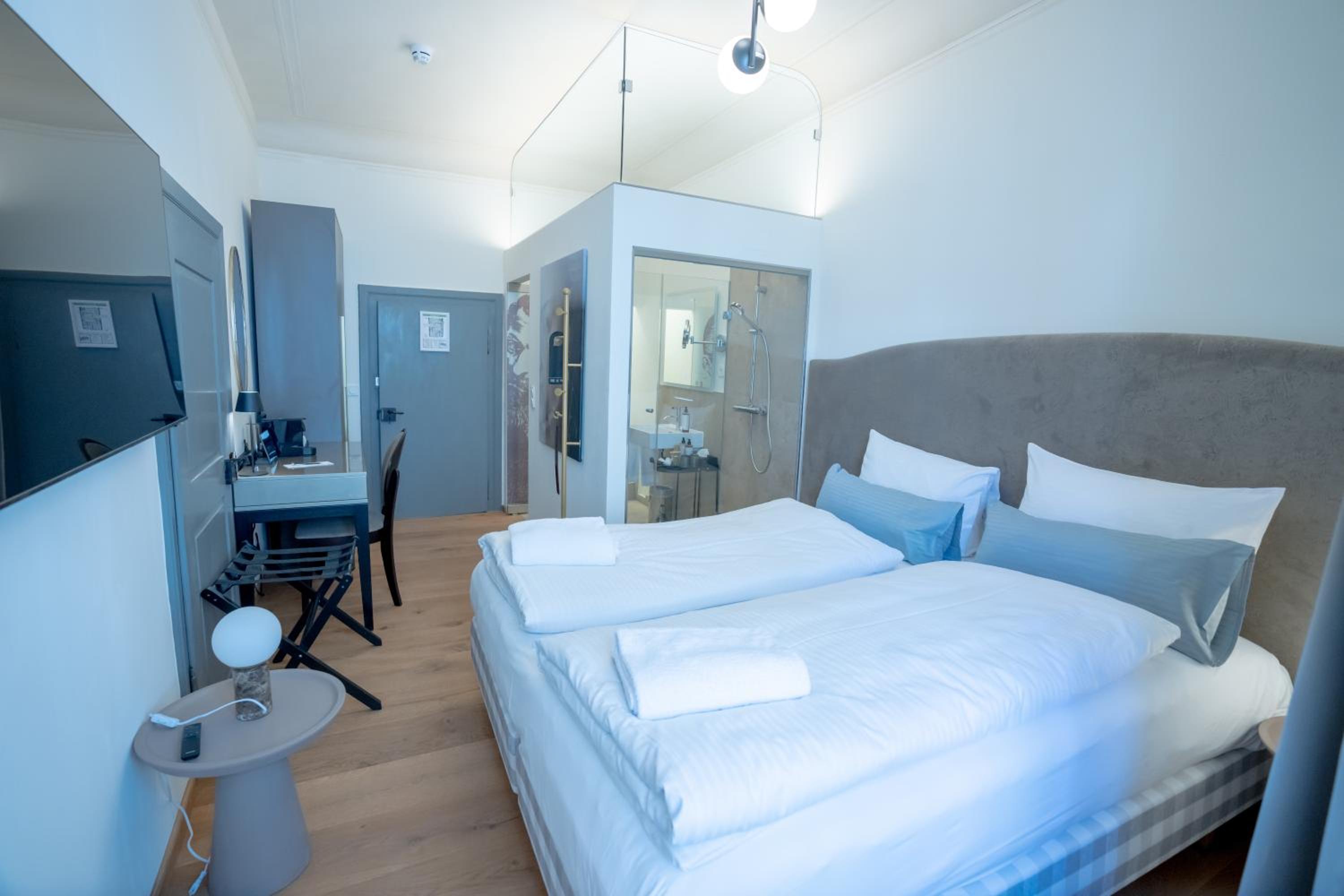 Doppelzimmer Doppelzimmer
