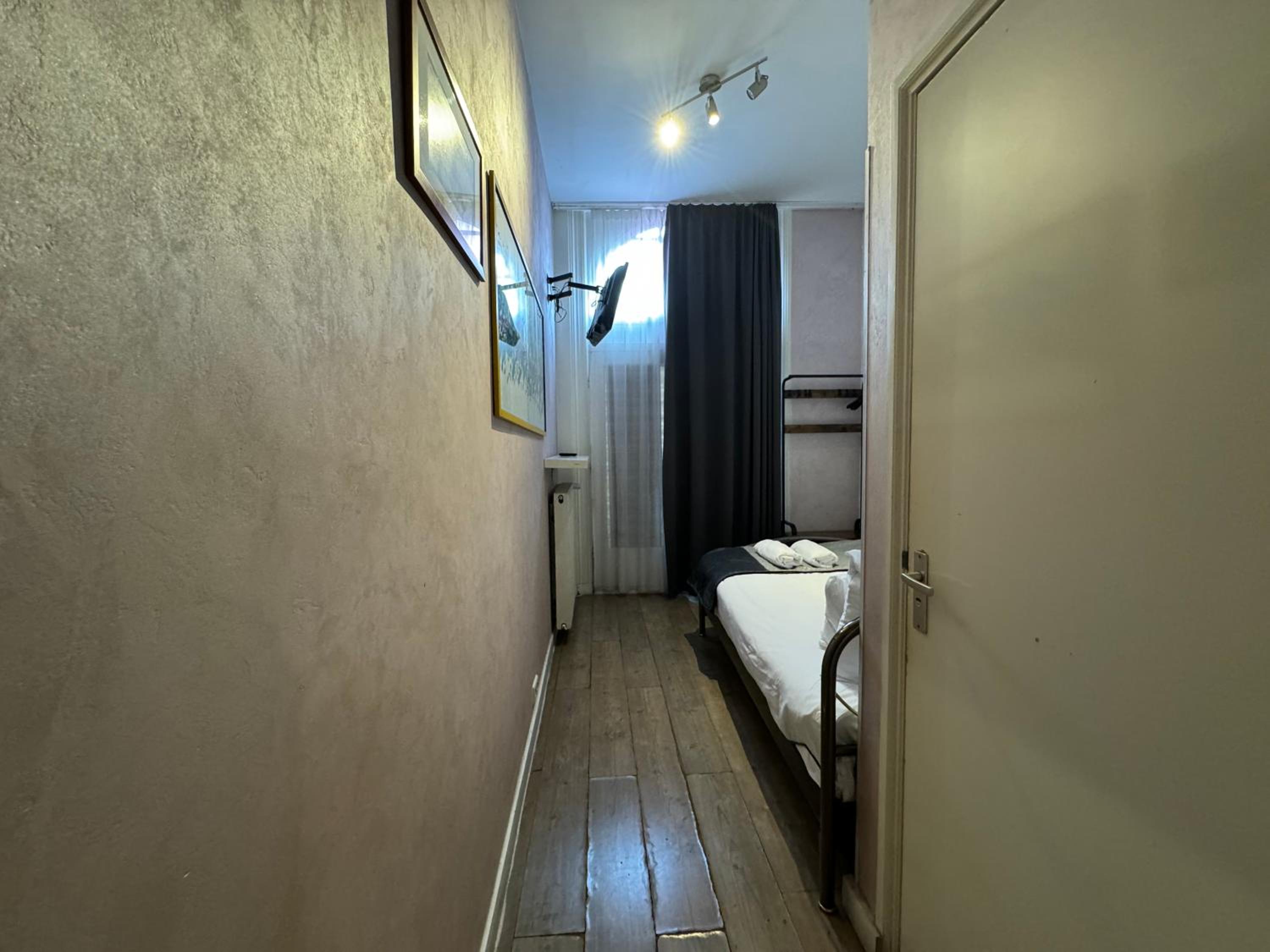 Double Room with Balcony photo 2