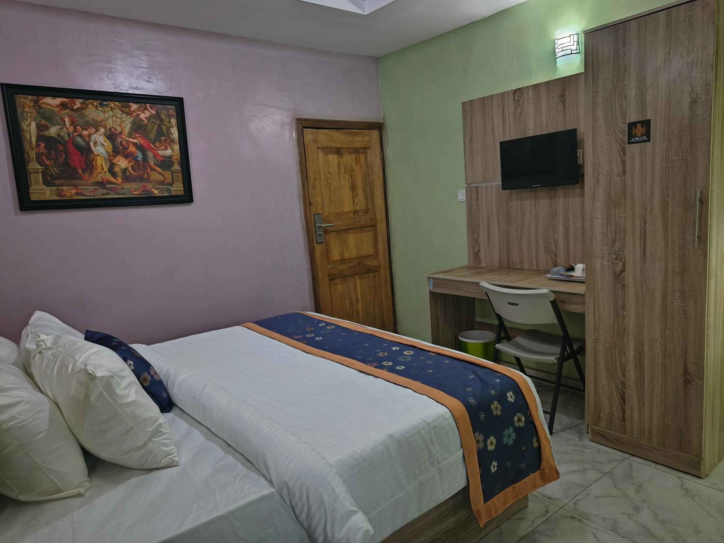Deluxe Double Room photo 3