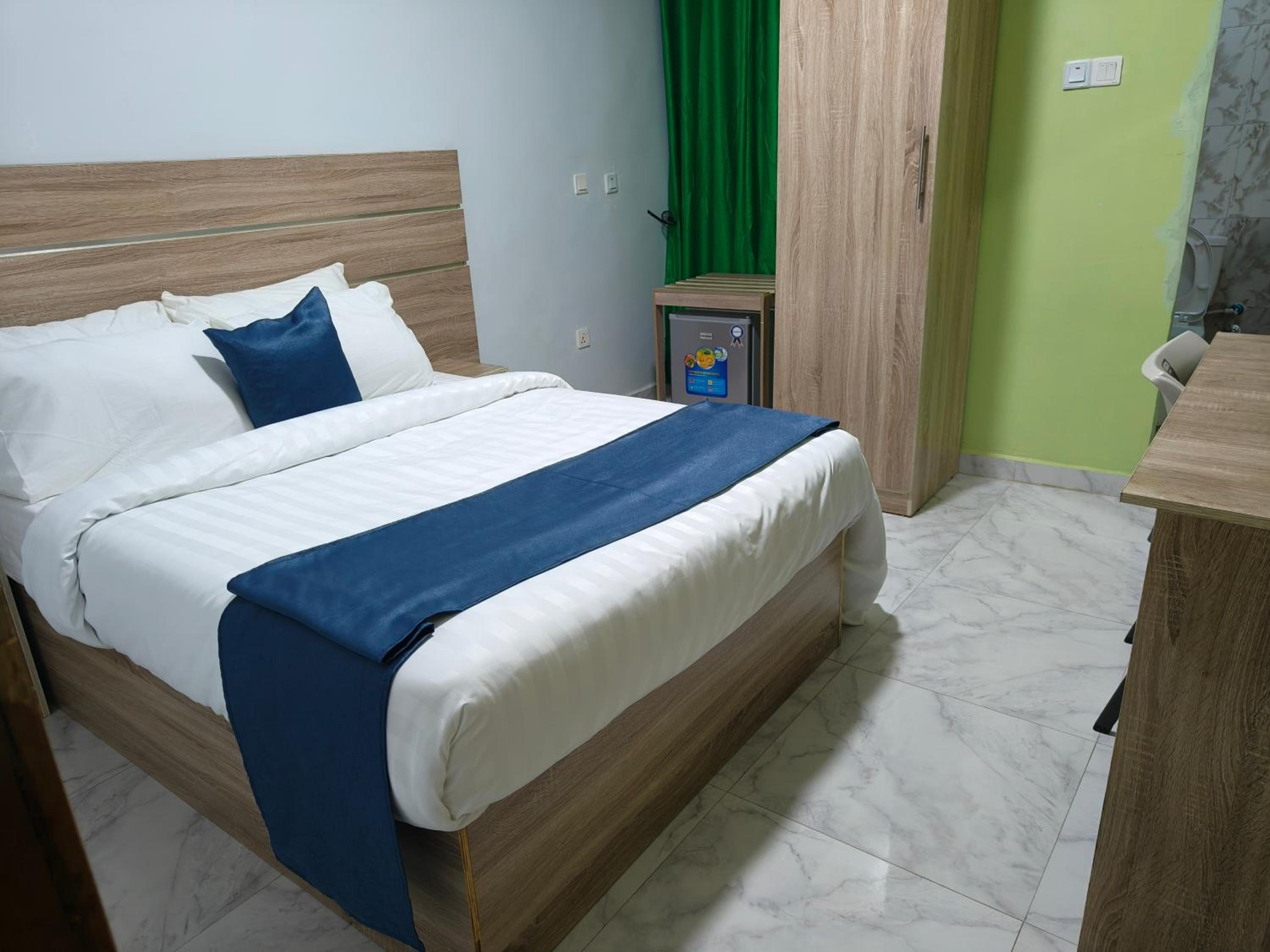 Standard Double Room photo 3