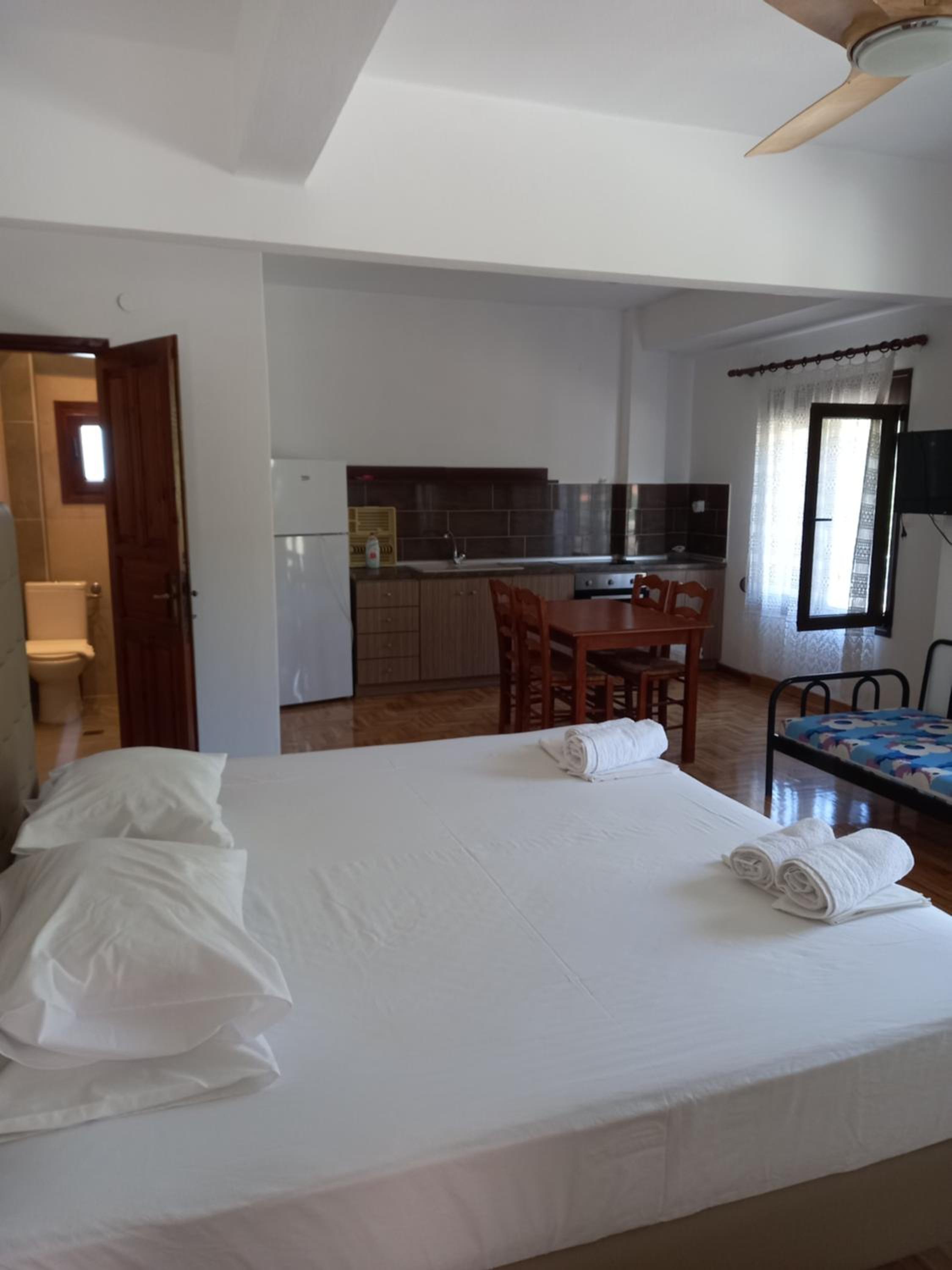 Apartment with Mountain View photo 1