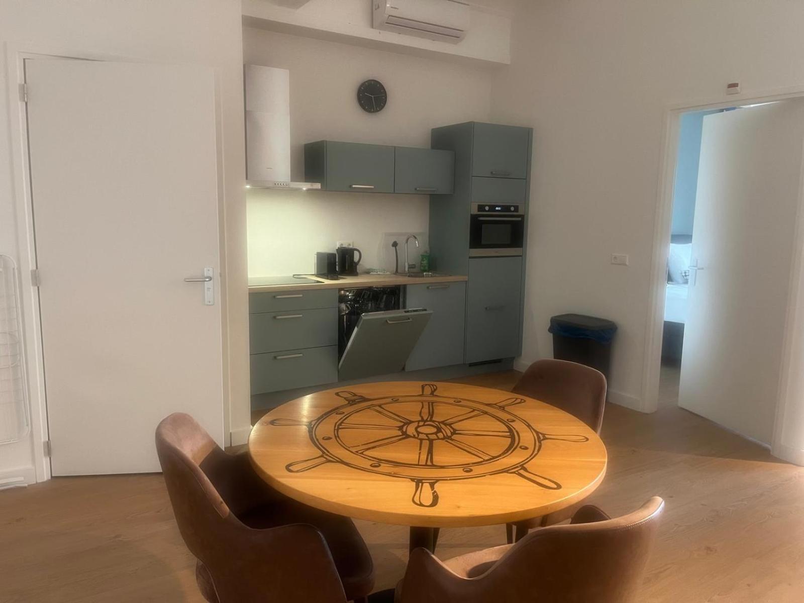 Studio Apartment with Sea View - Photo 15