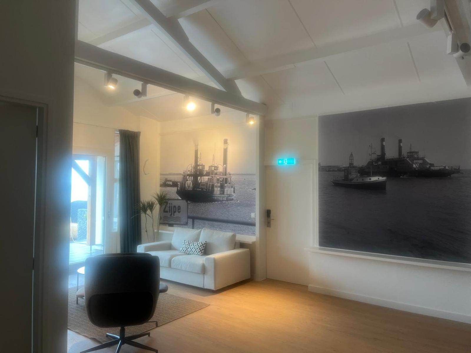 Studio Apartment with Sea View - Photo 16