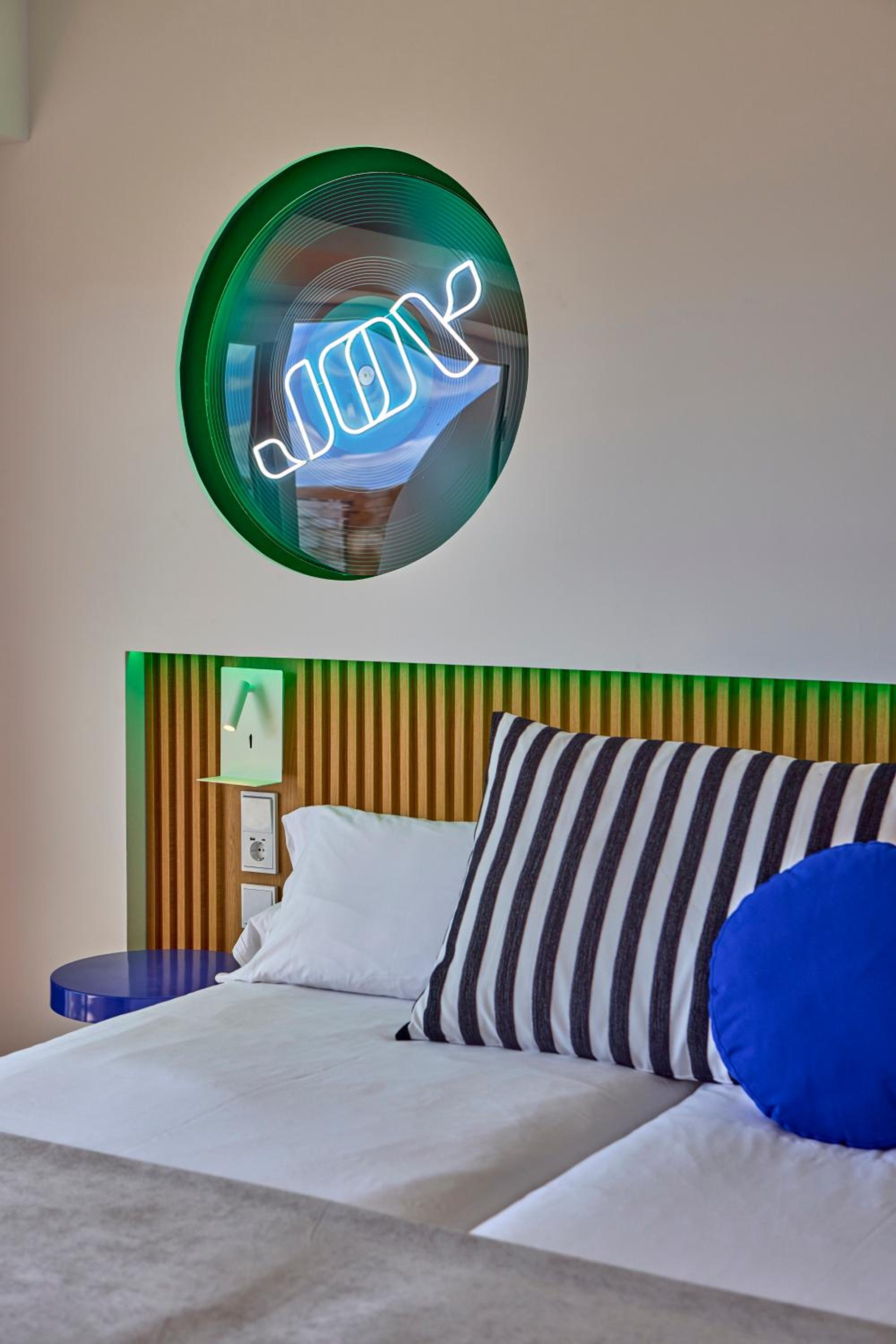 Double Room with Balcony and Sea View
