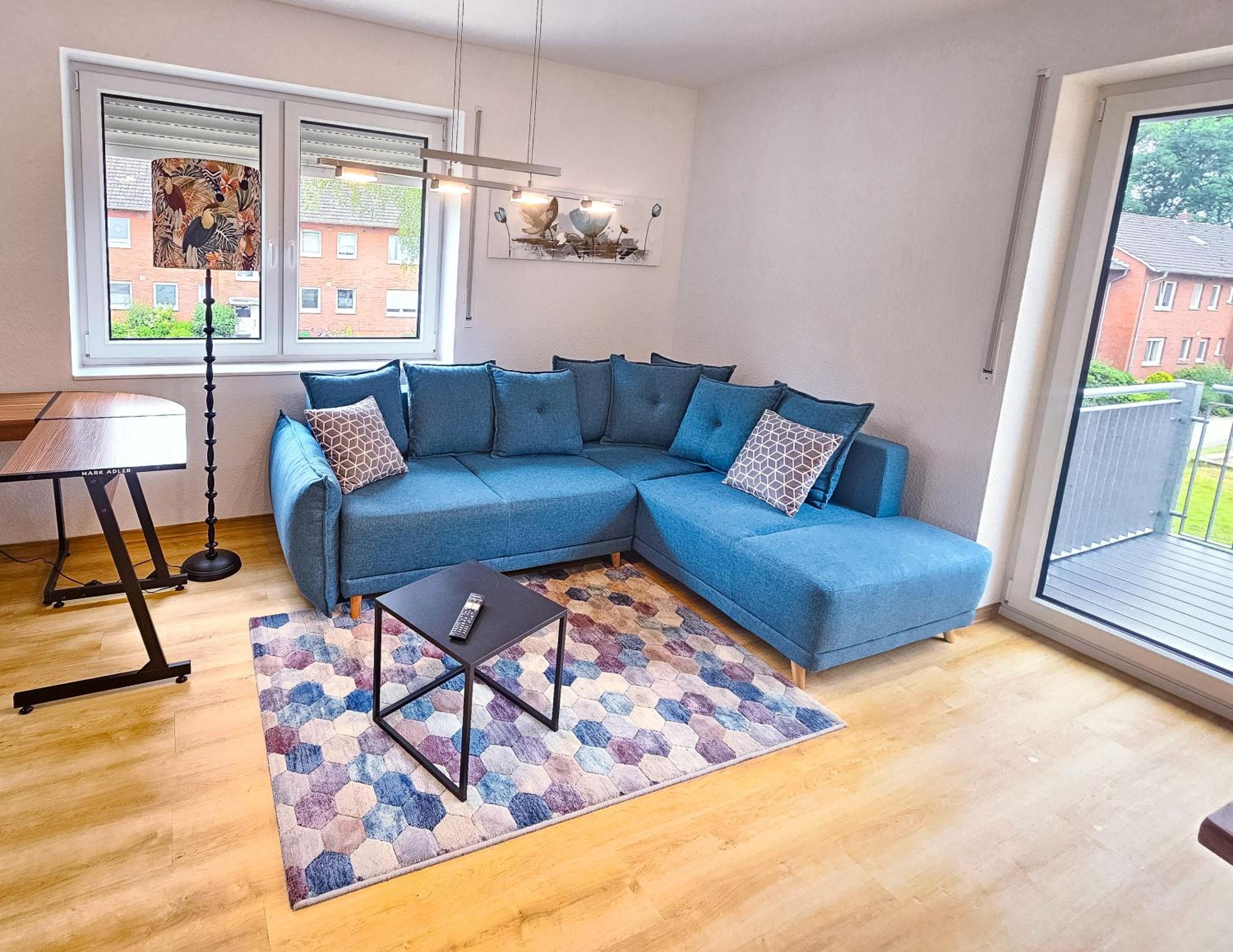 One-Bedroom Apartment photo 1