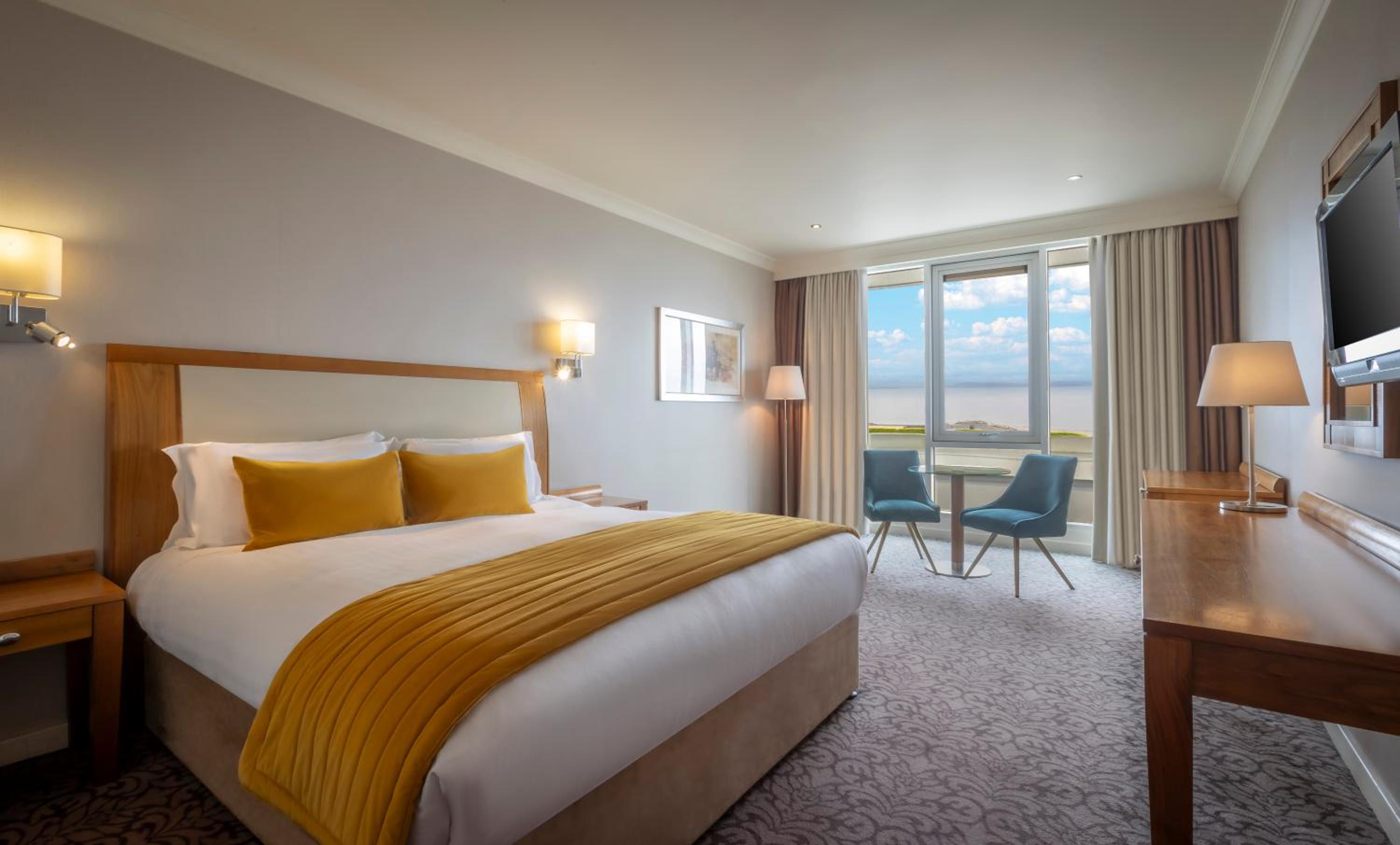 Deluxe Seaview King - Photo 1