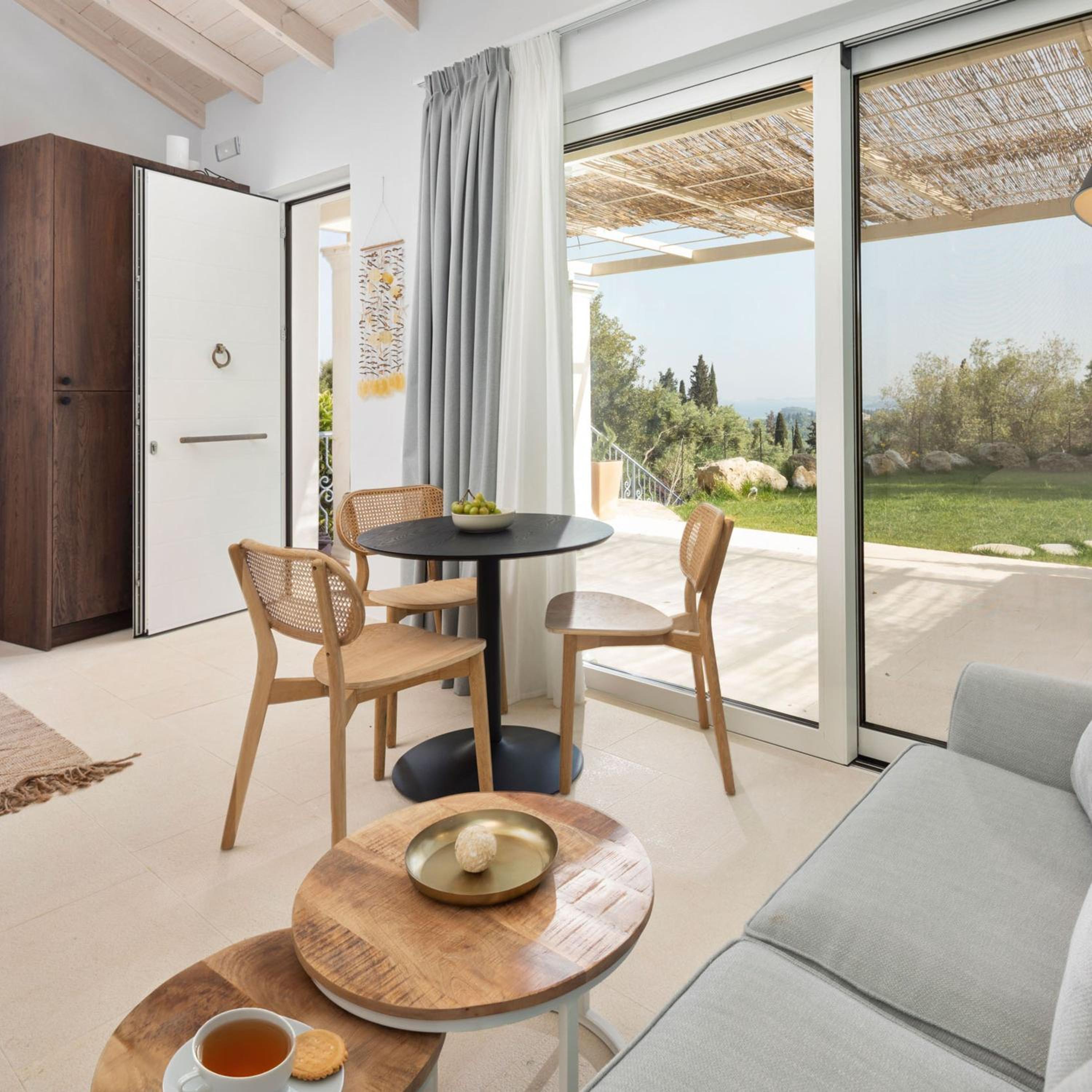 Junior Suite with Garden View