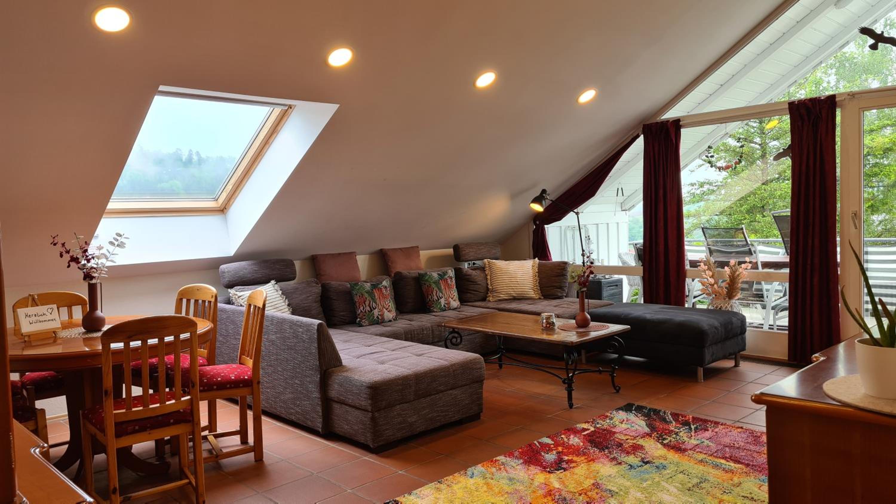 Three-Bedroom Apartment photo 1