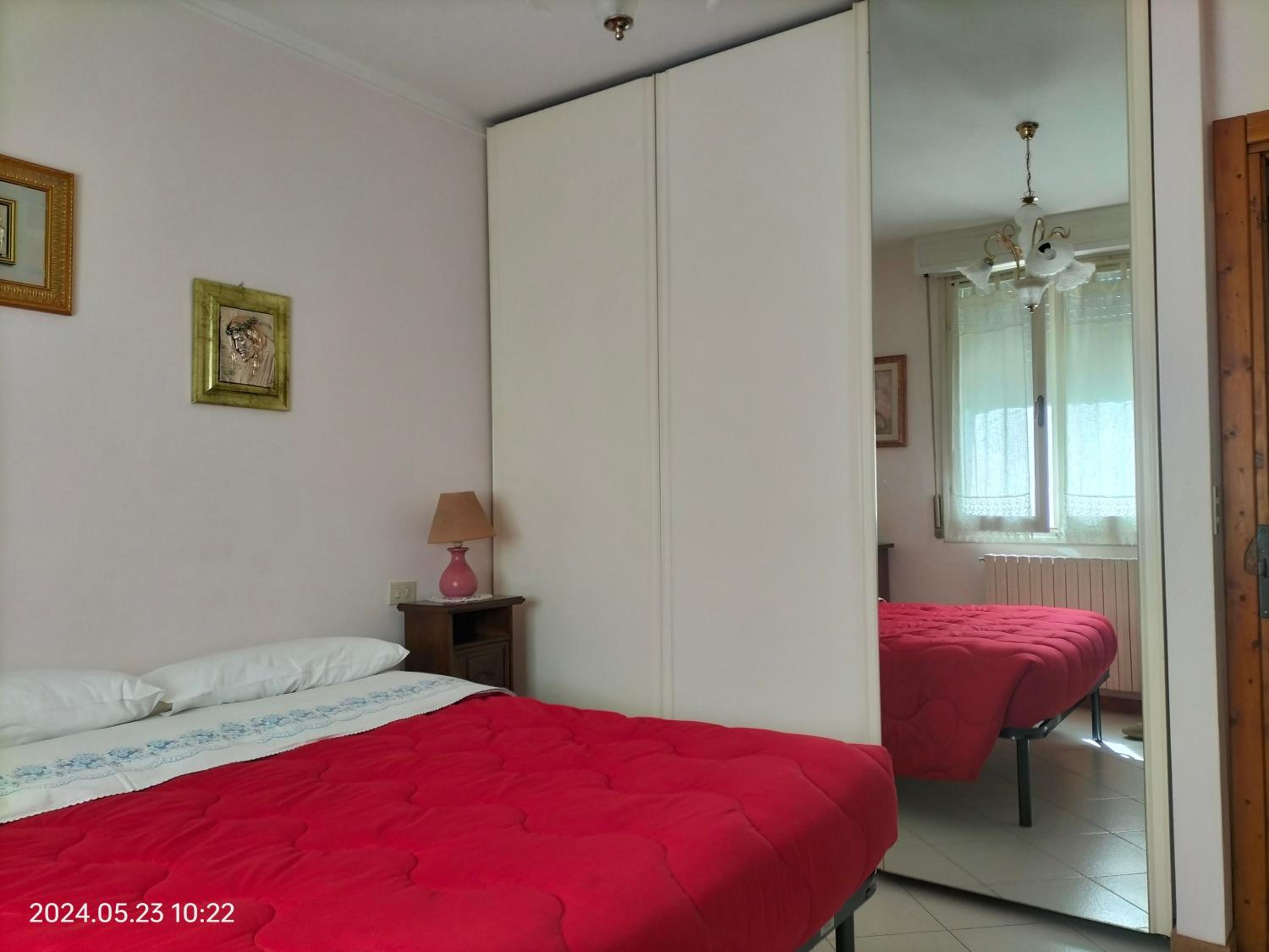 Deluxe Suite - Photo 6