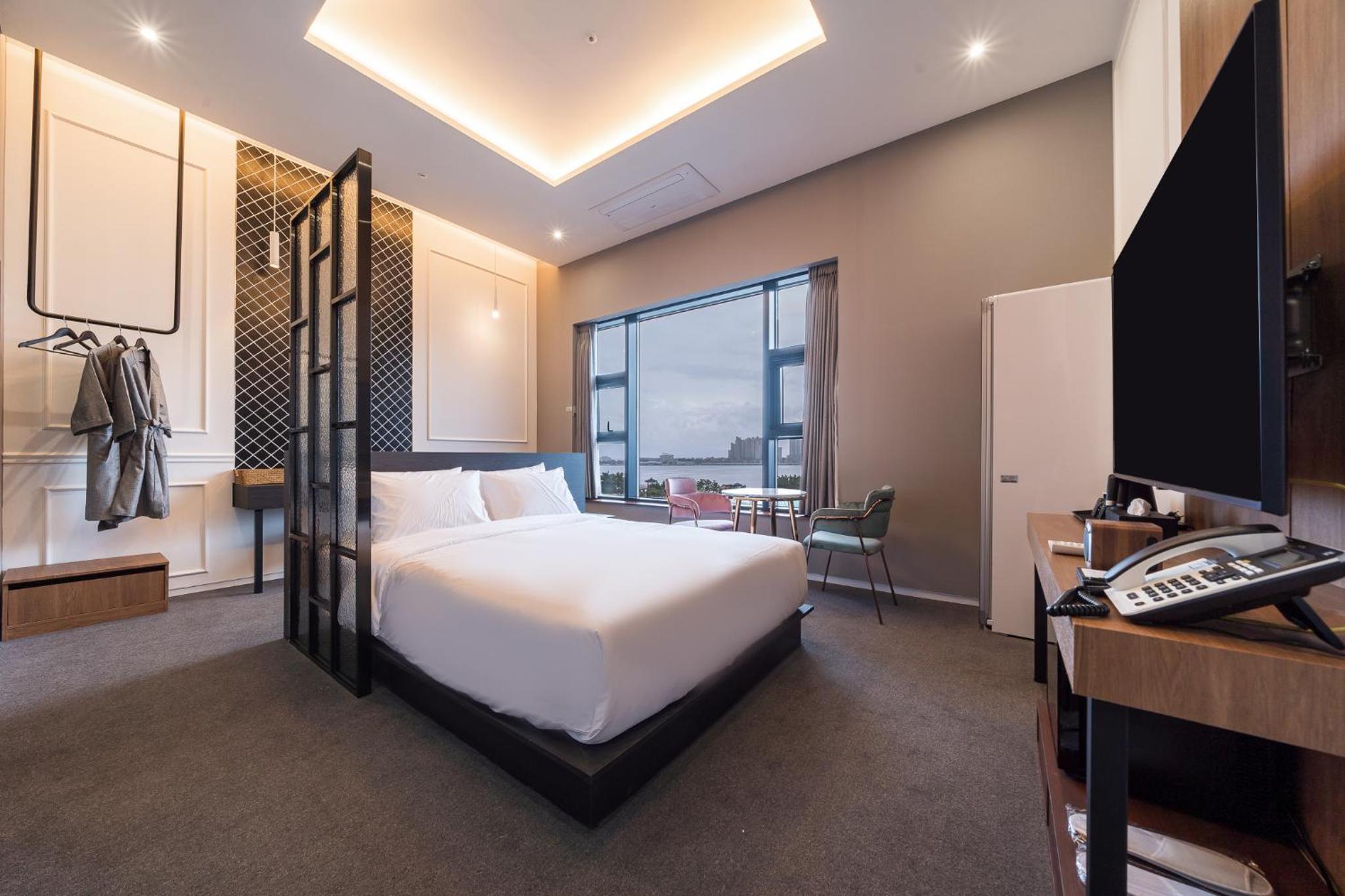 Superior Double Room with Park View photo 1