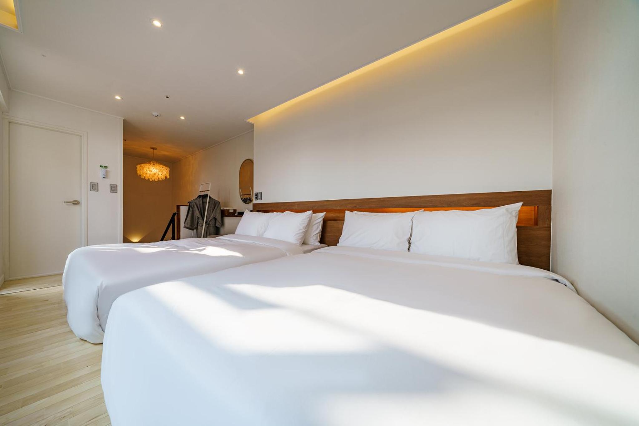 Suite with City View photo 1
