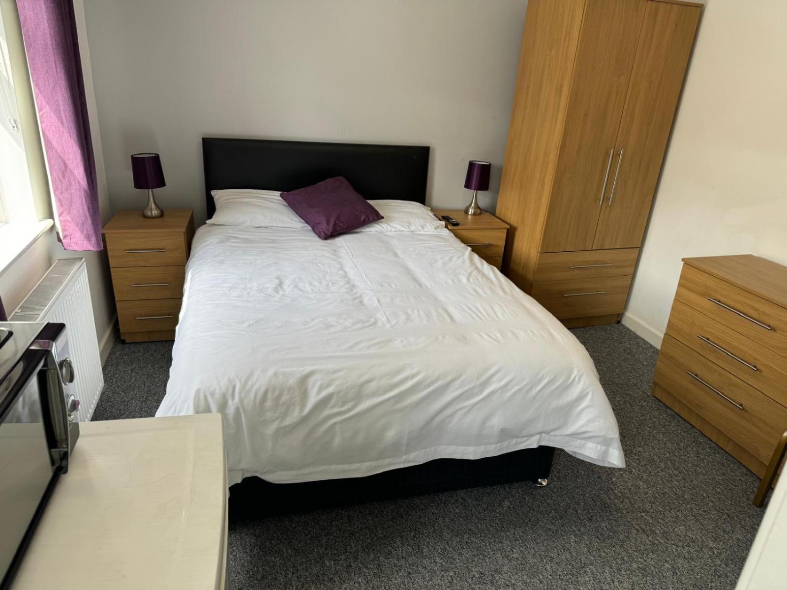 Single Room photo 3