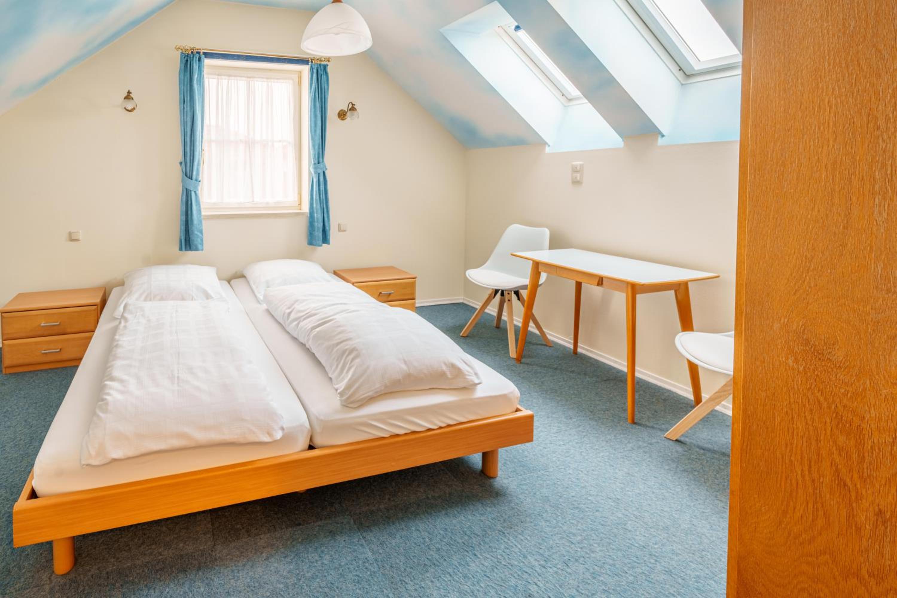 Deluxe Family Suite photo 1