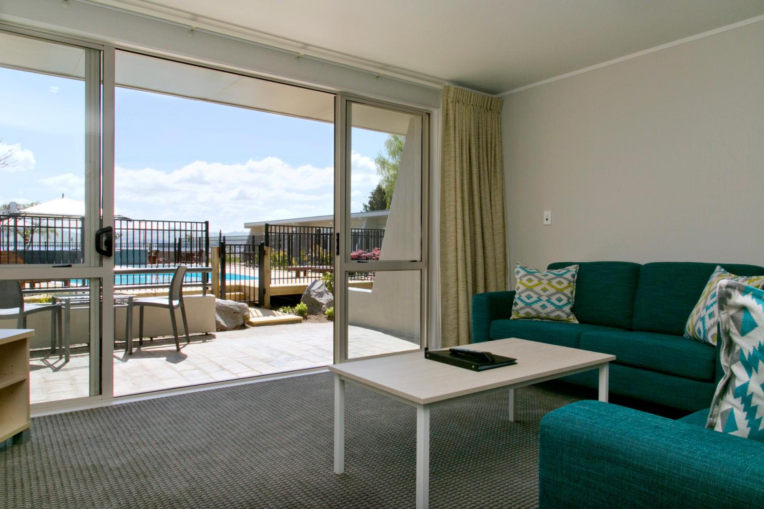 One-Bedroom Apartment with Pool View - Photo 1