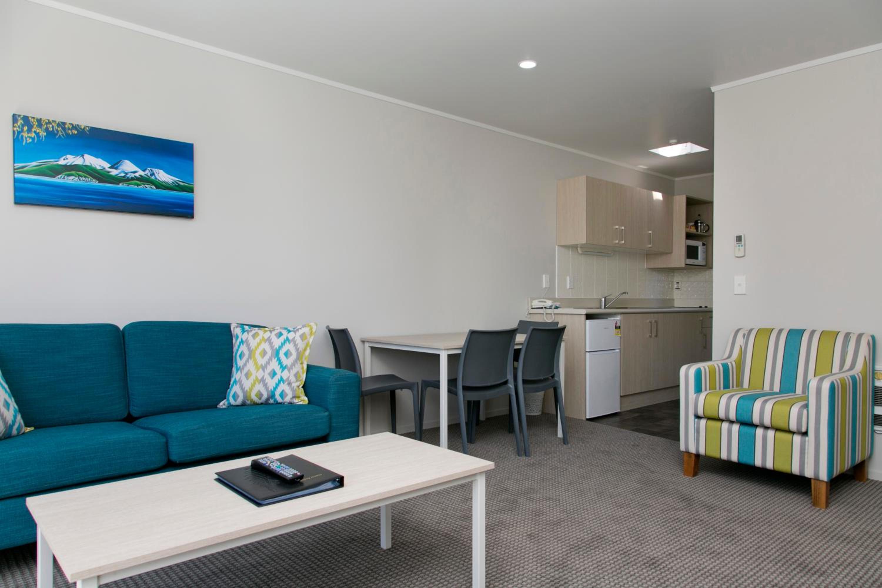 Two-Bedroom Apartment with Pool View - Photo 1