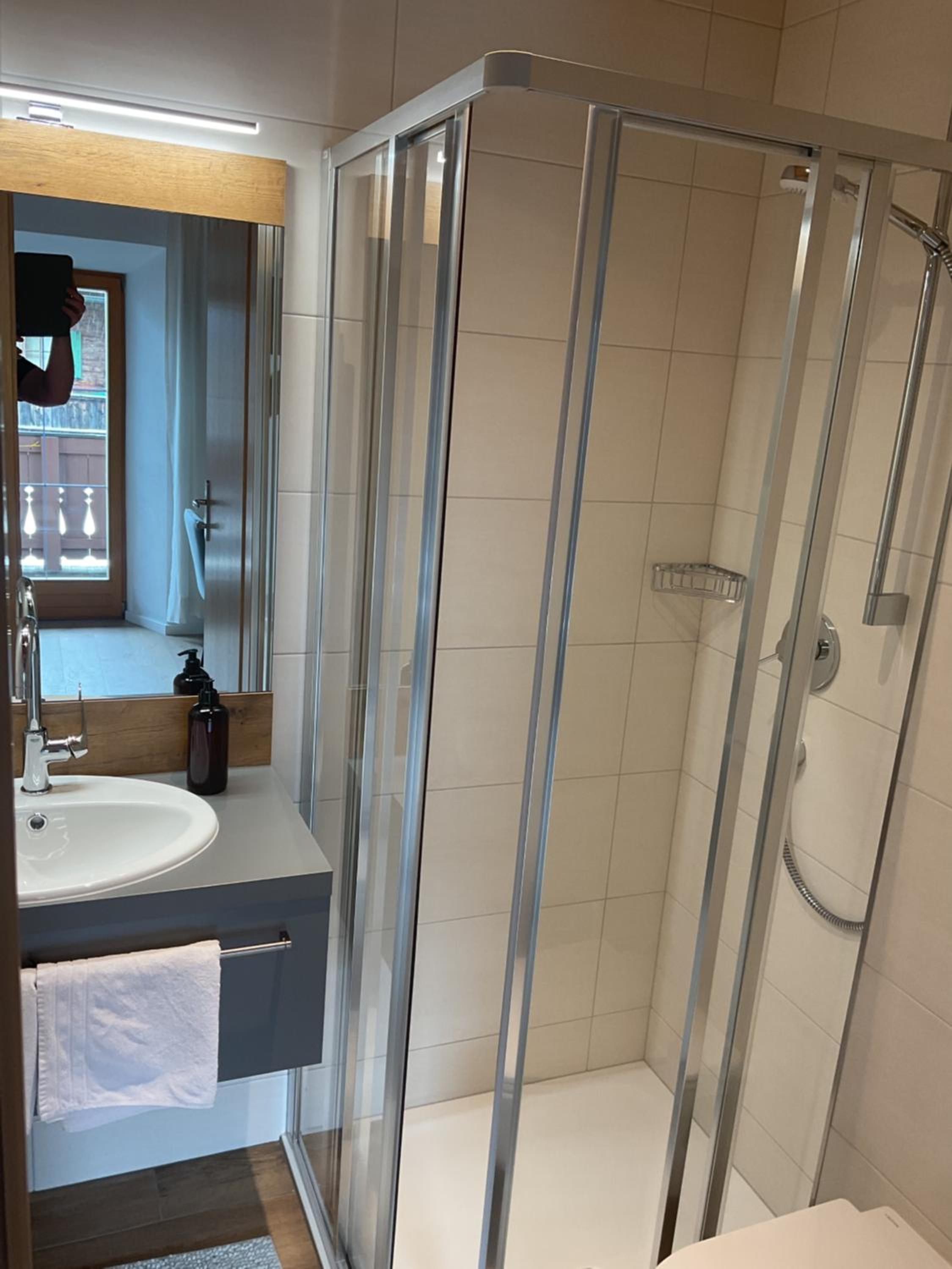 Comfort Double Room with Balcony 1 - Photo 2