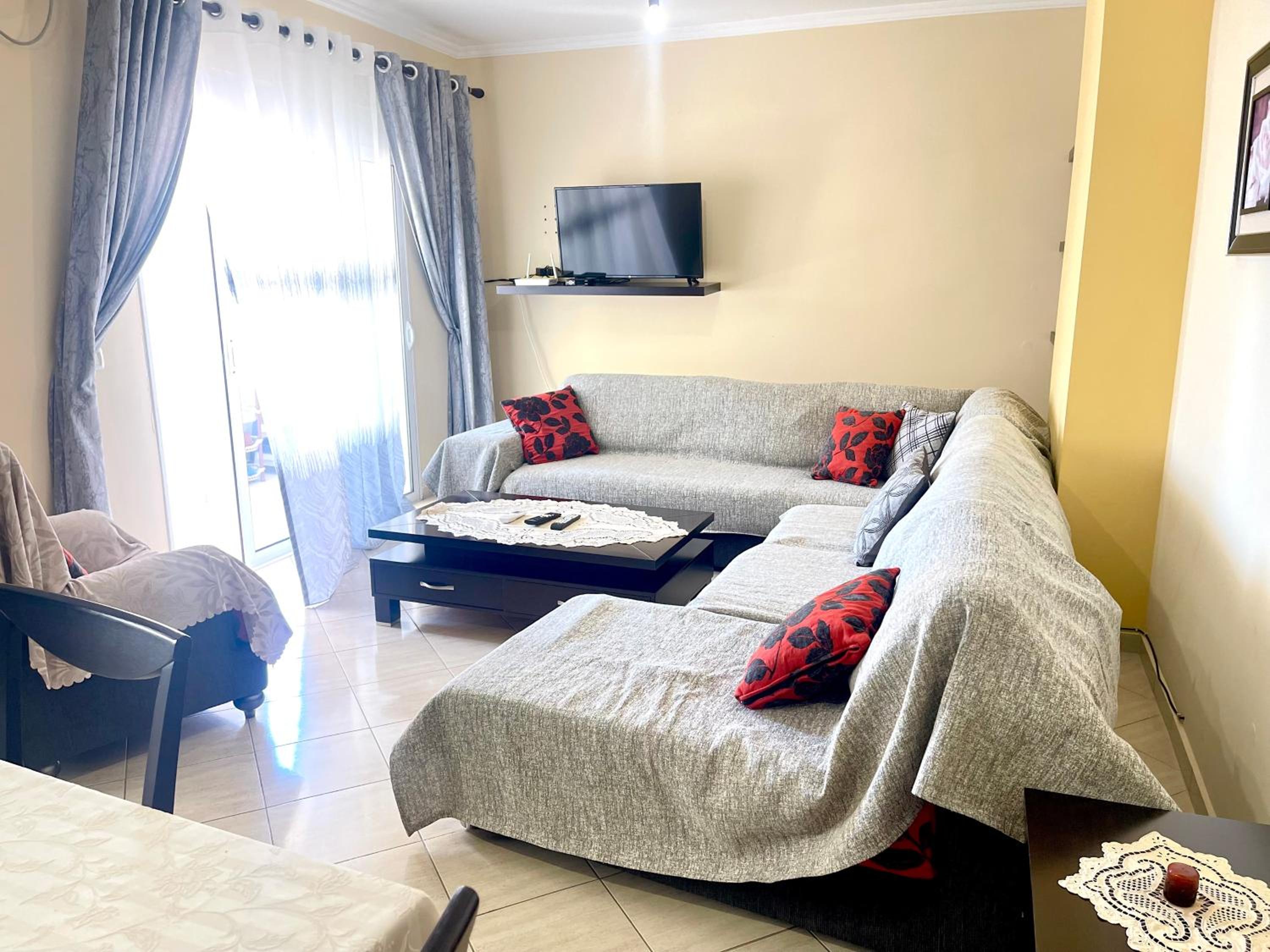 Two-Bedroom Apartment With Sea View photo 1