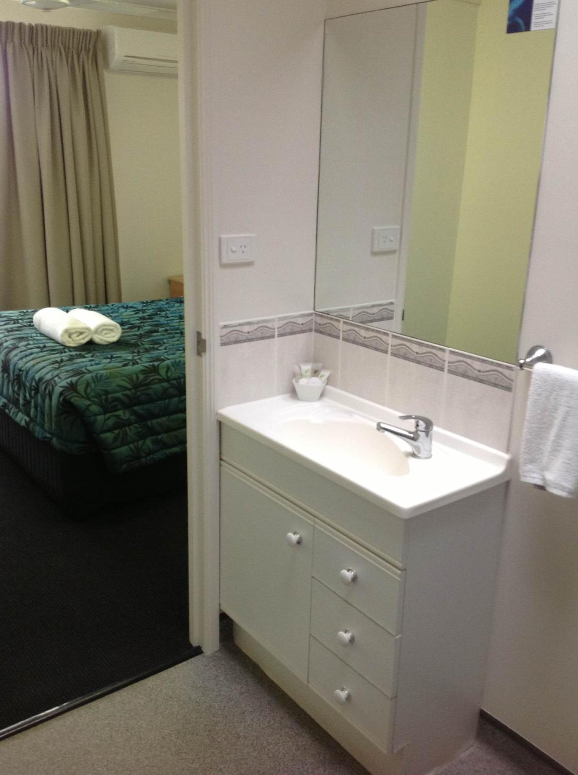 Queen Room with Ocean View photo 3