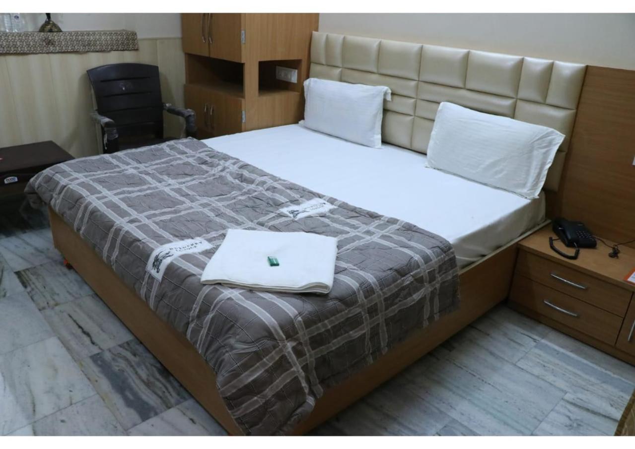 Double or Twin Room with Balcony photo 1