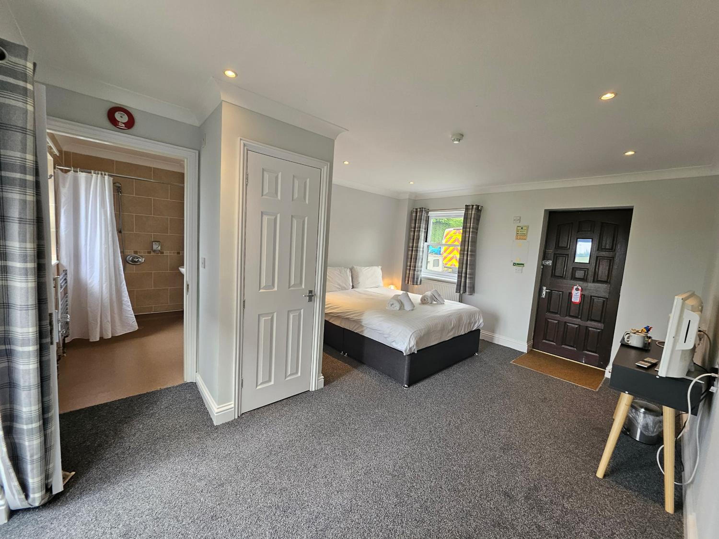 King Room - Disability Access - Photo 2
