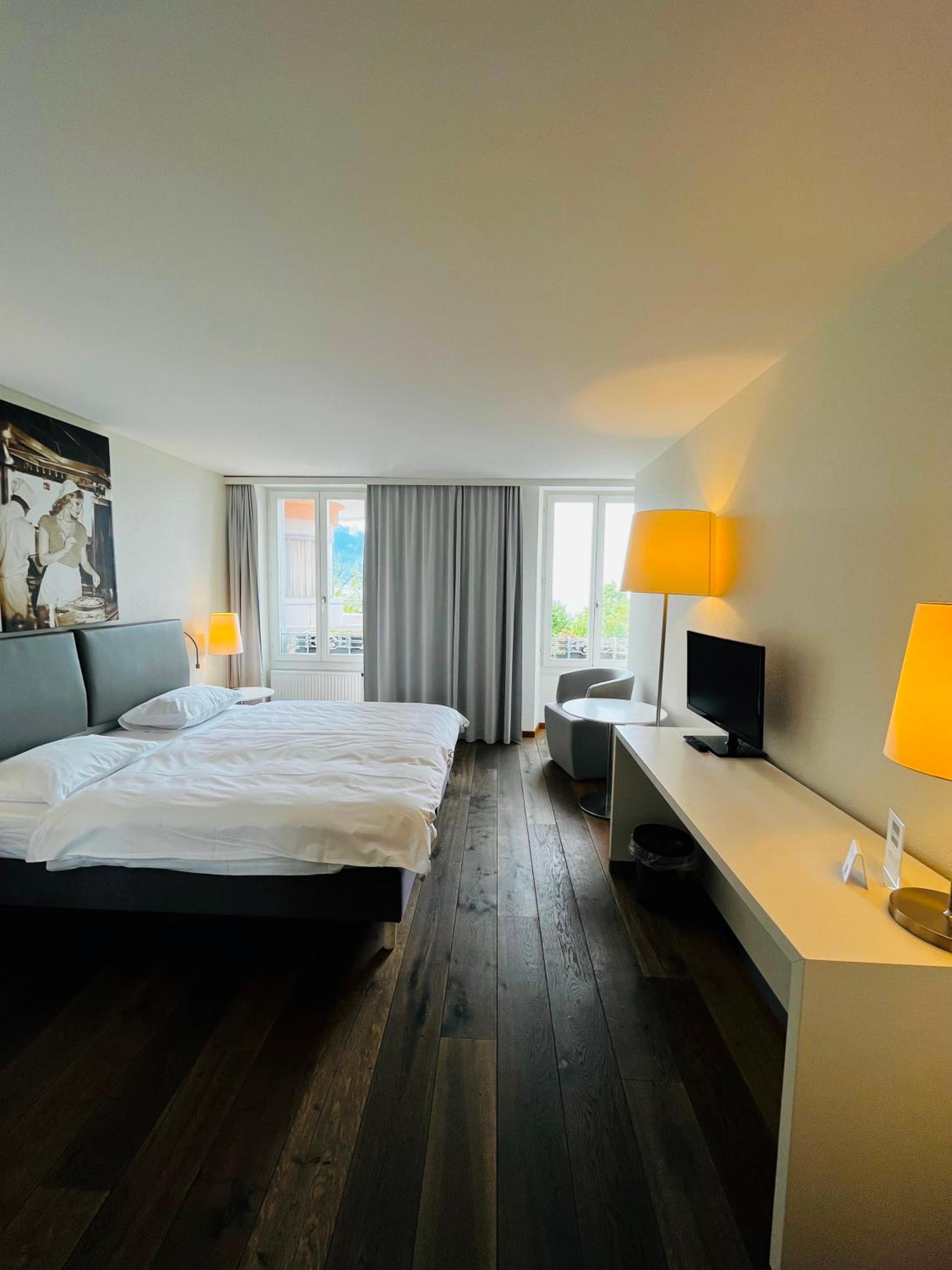 Superior Double Room with Lake View