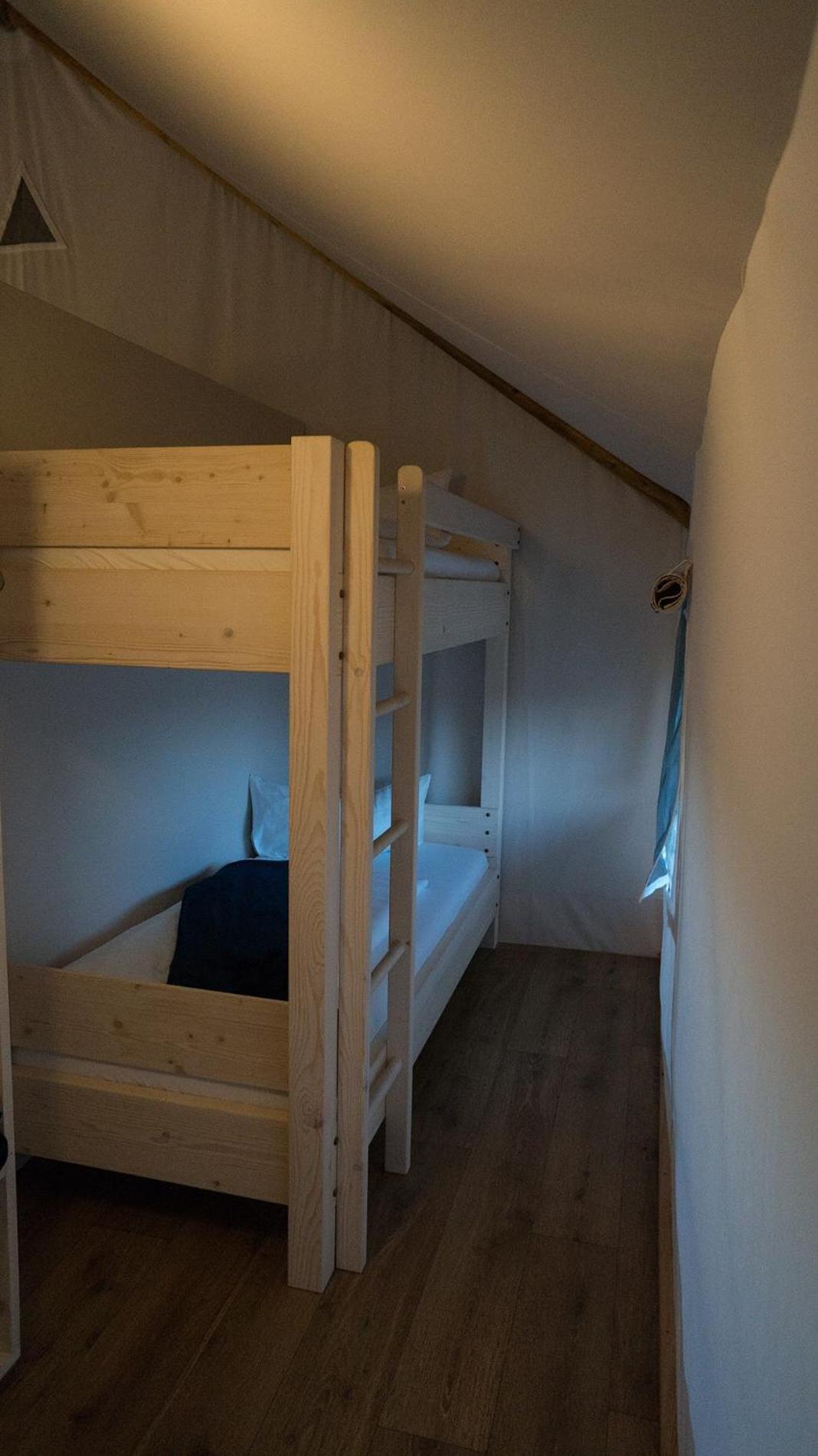 Mobile Home With Shower photo 1
