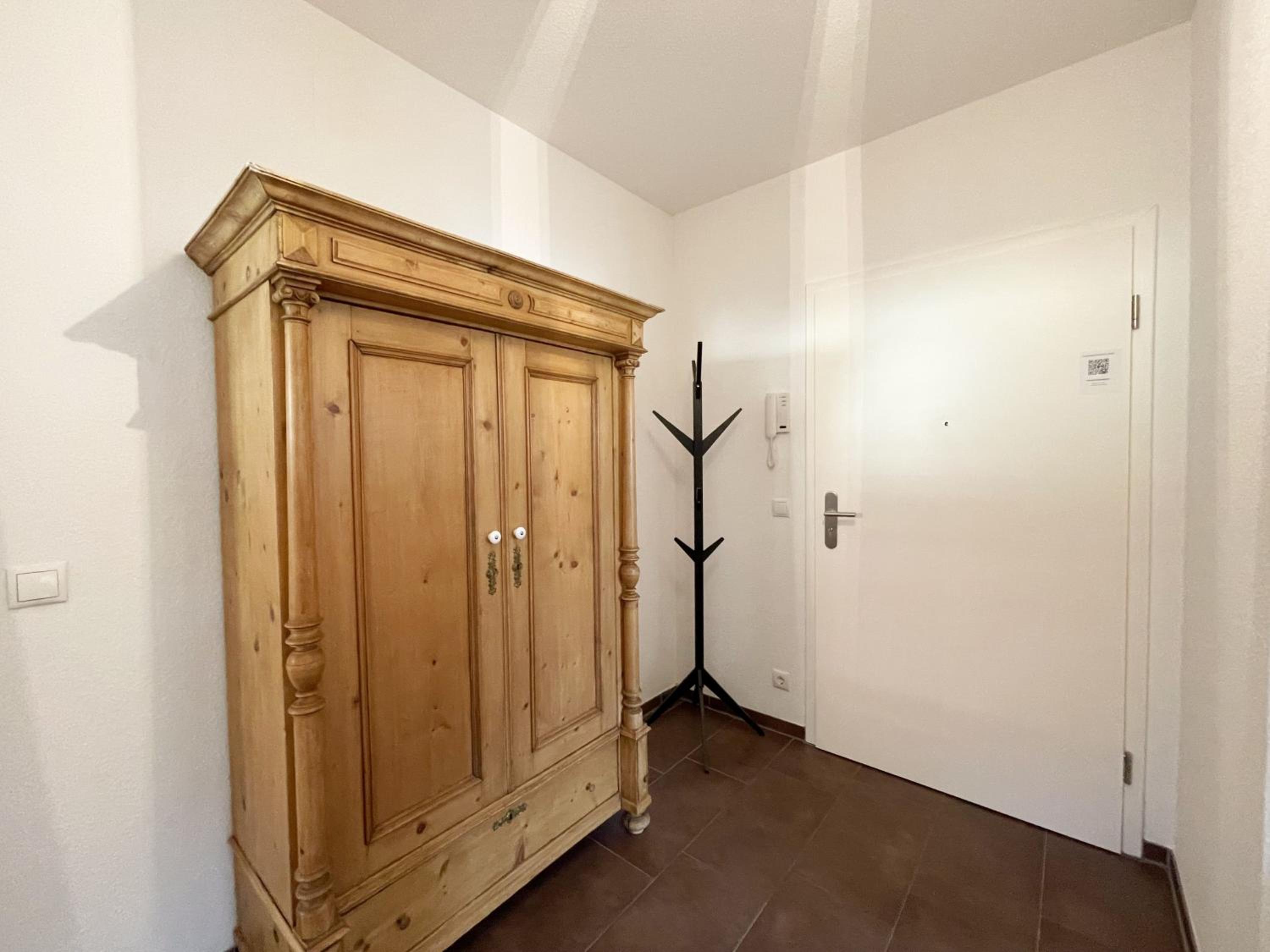 One-Bedroom Apartment with Terrace photo 2