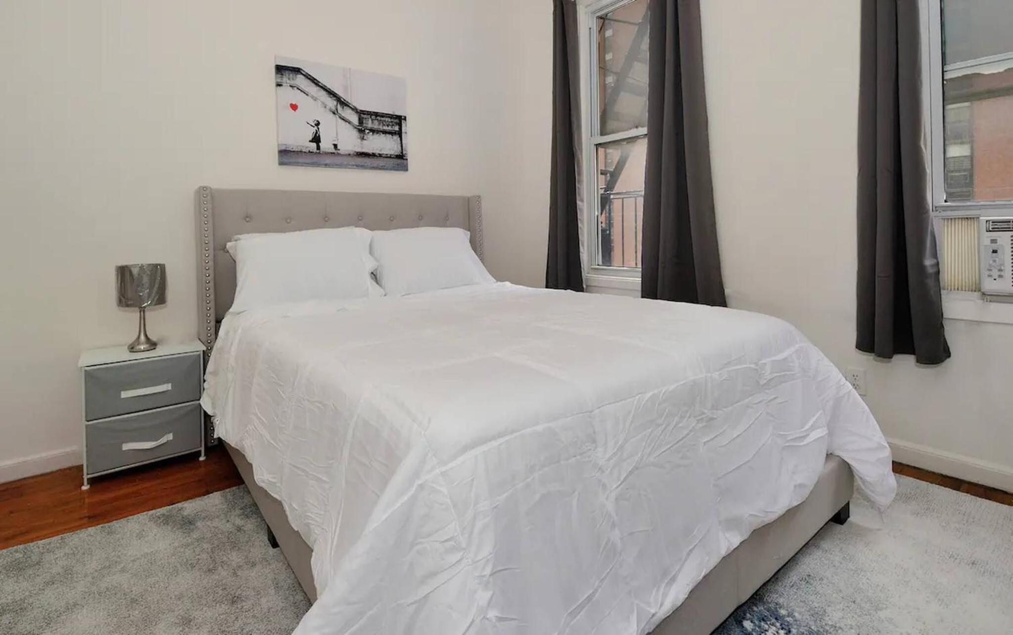 Apartment photo 2