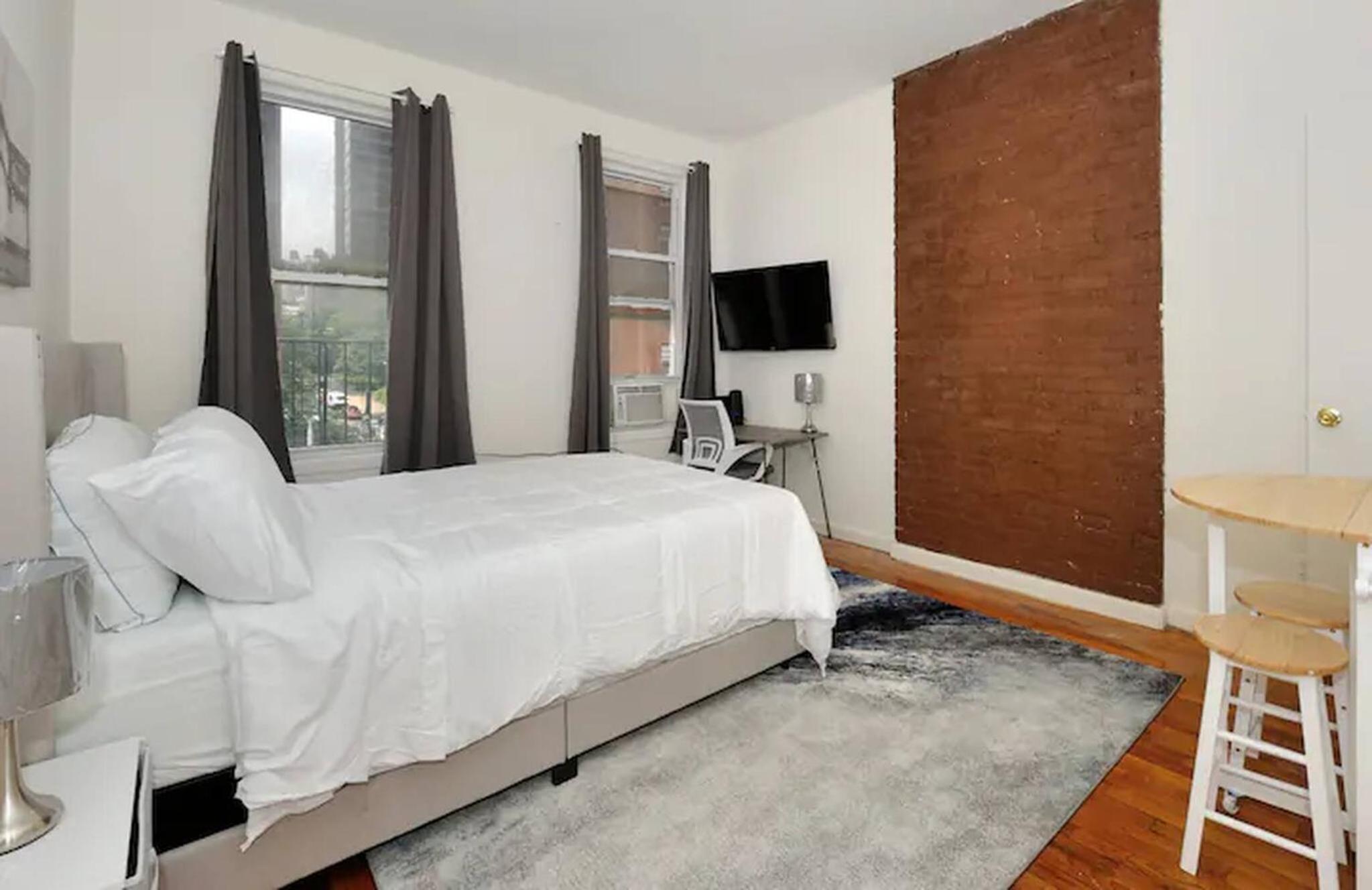 Apartment photo 3