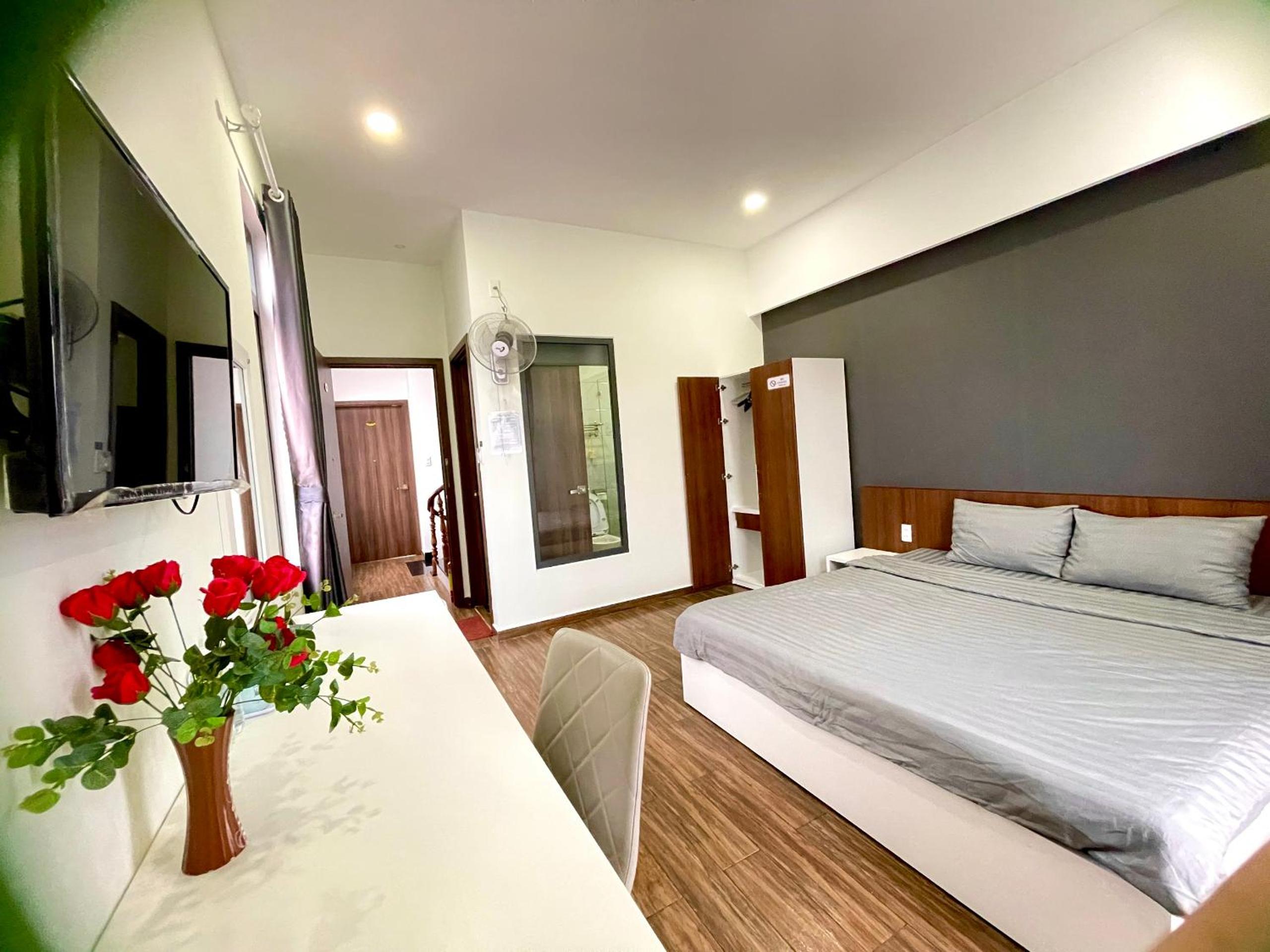 King Room with Balcony
