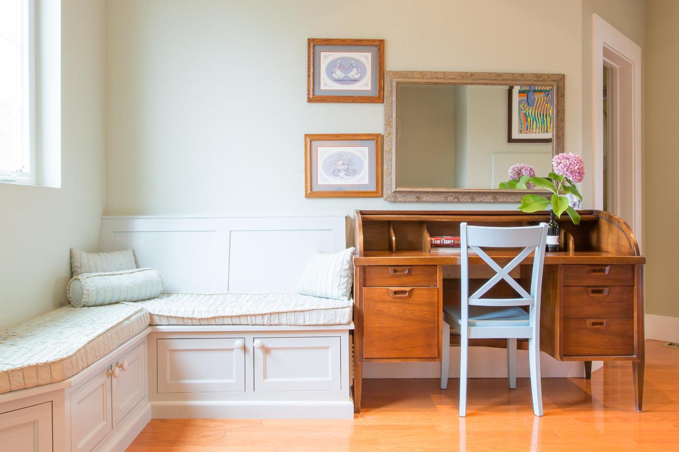 Deluxe Queen Room photo 2