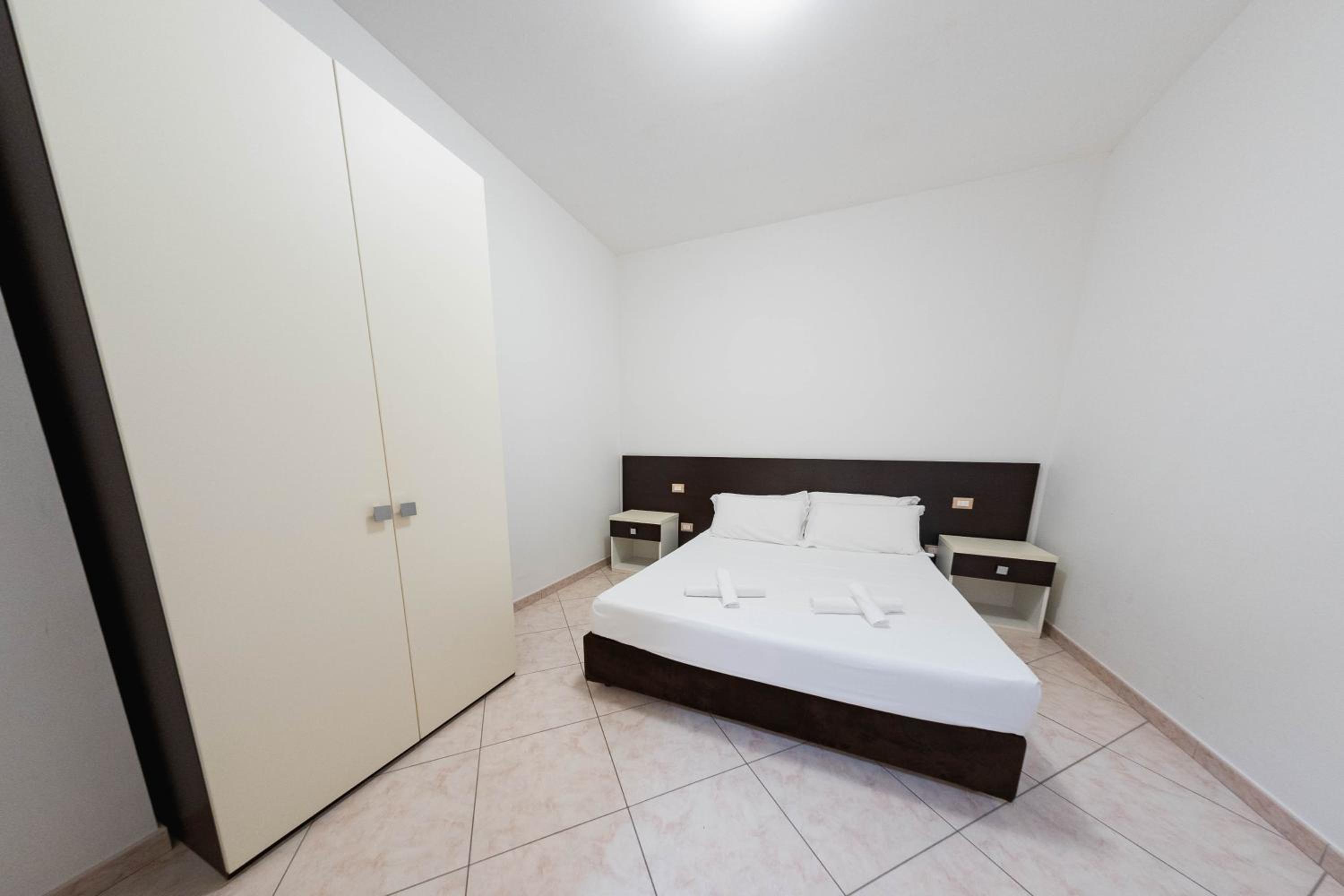 One-Bedroom Apartment with Terrace