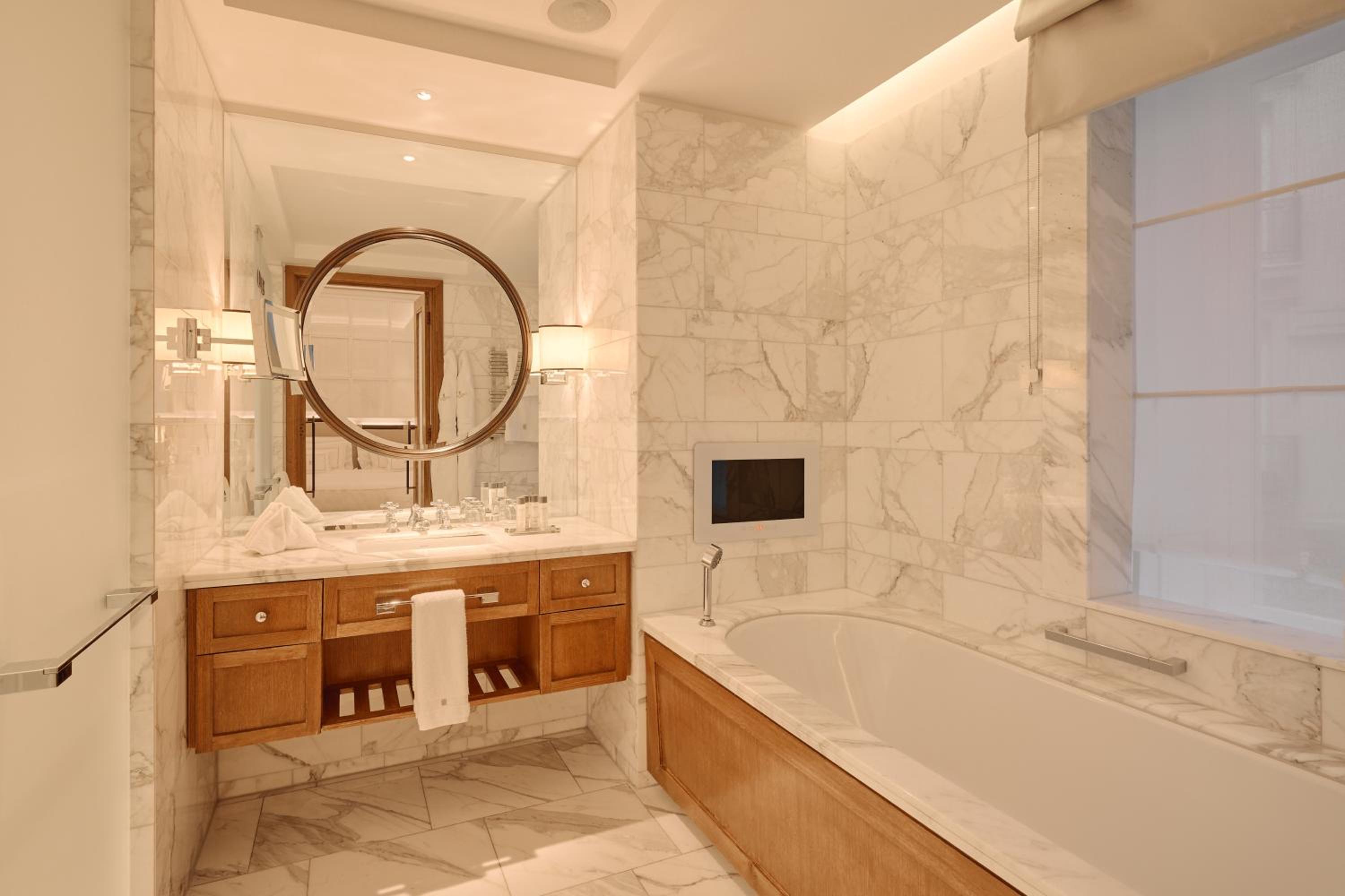 Garden Suite thumbnail 6