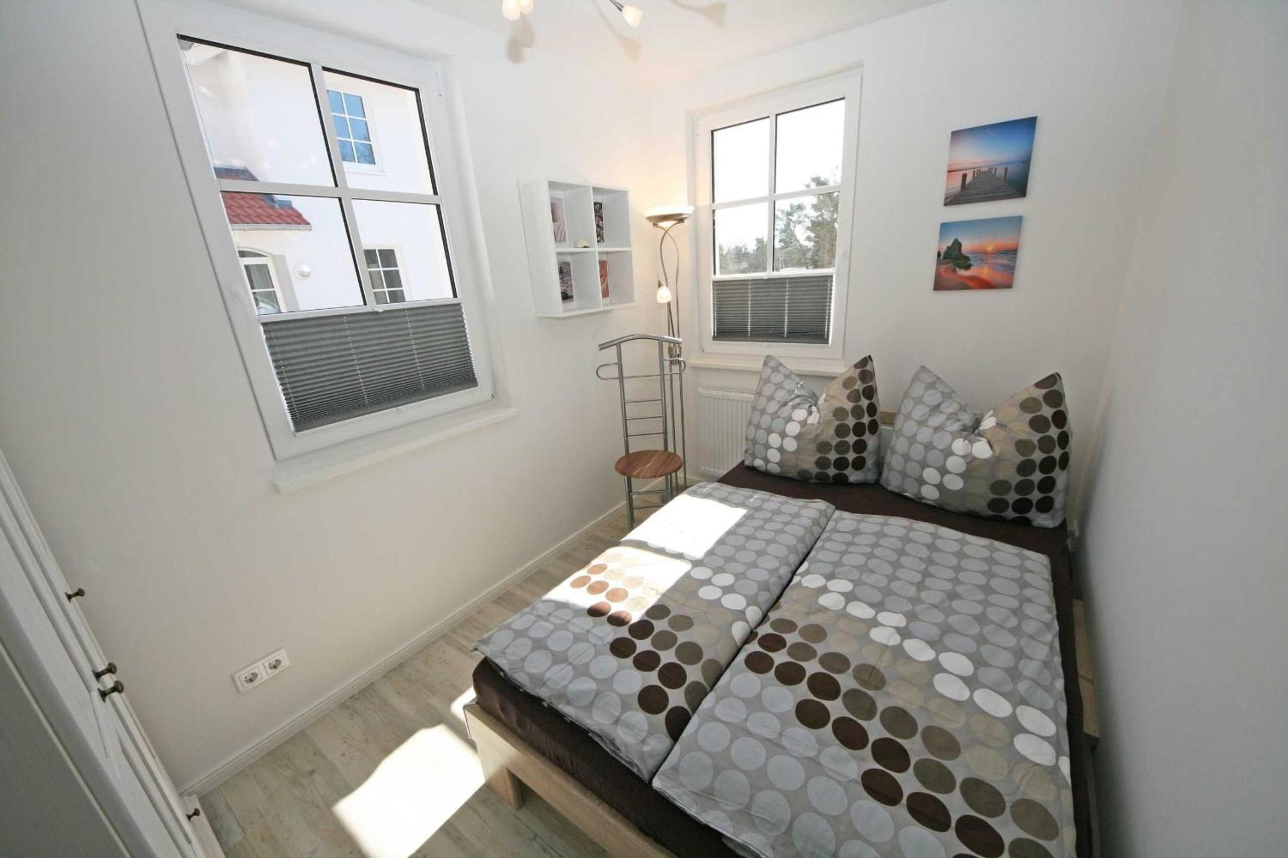 Apartment With Balcony photo 2