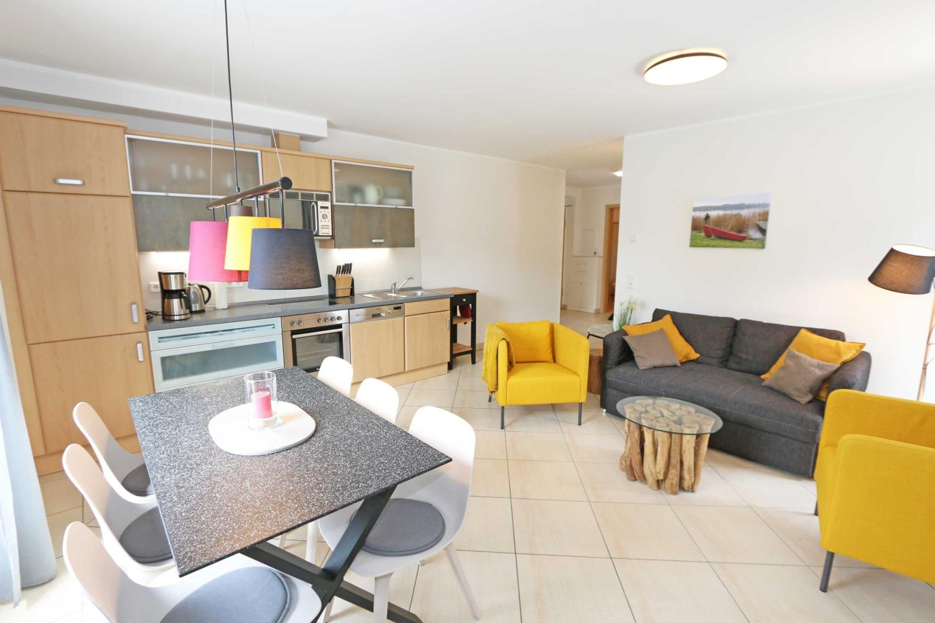 Two-Bedroom Apartment with Balcony photo 1