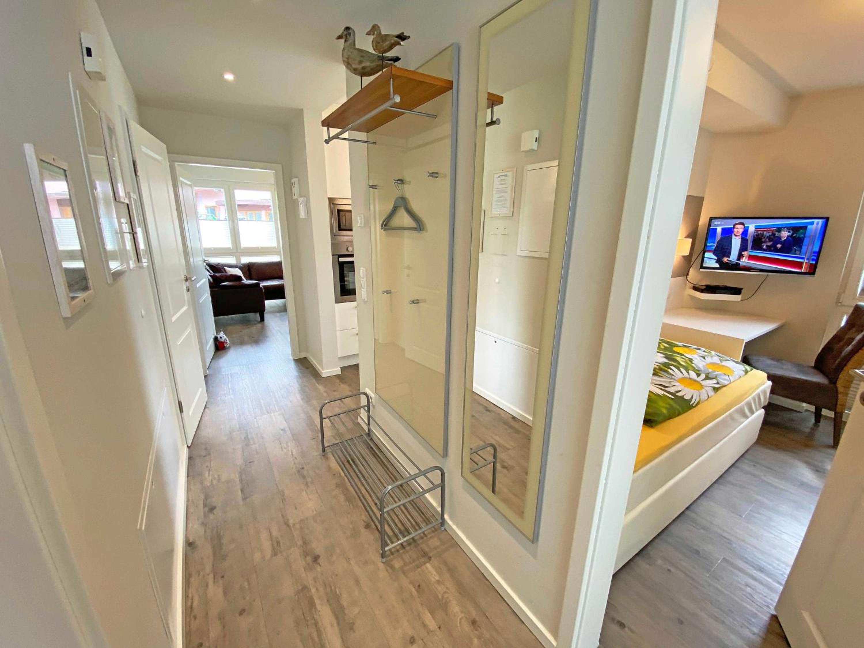 Two-Bedroom Apartment with Terrace photo 3