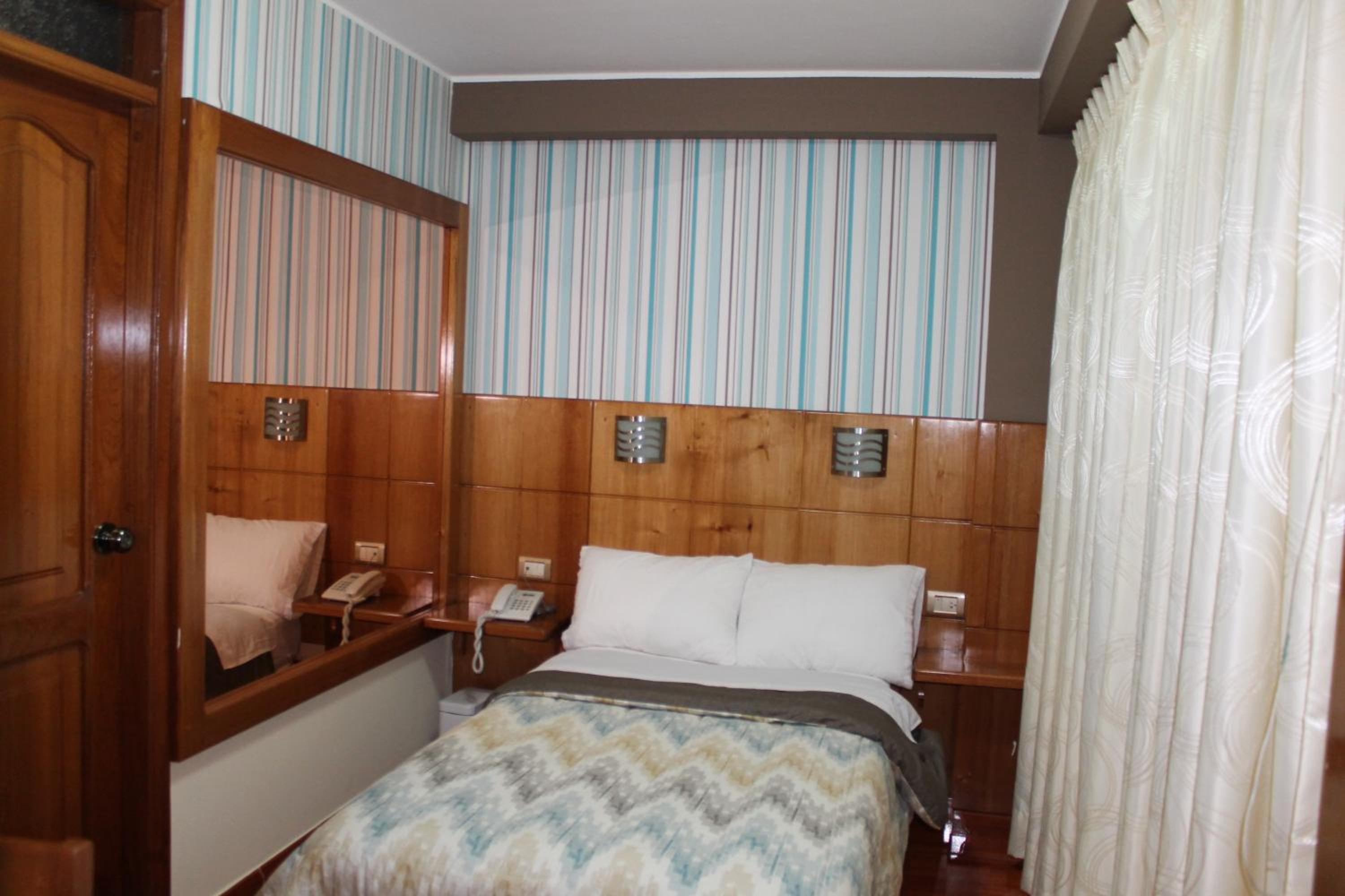 Single Room photo 3