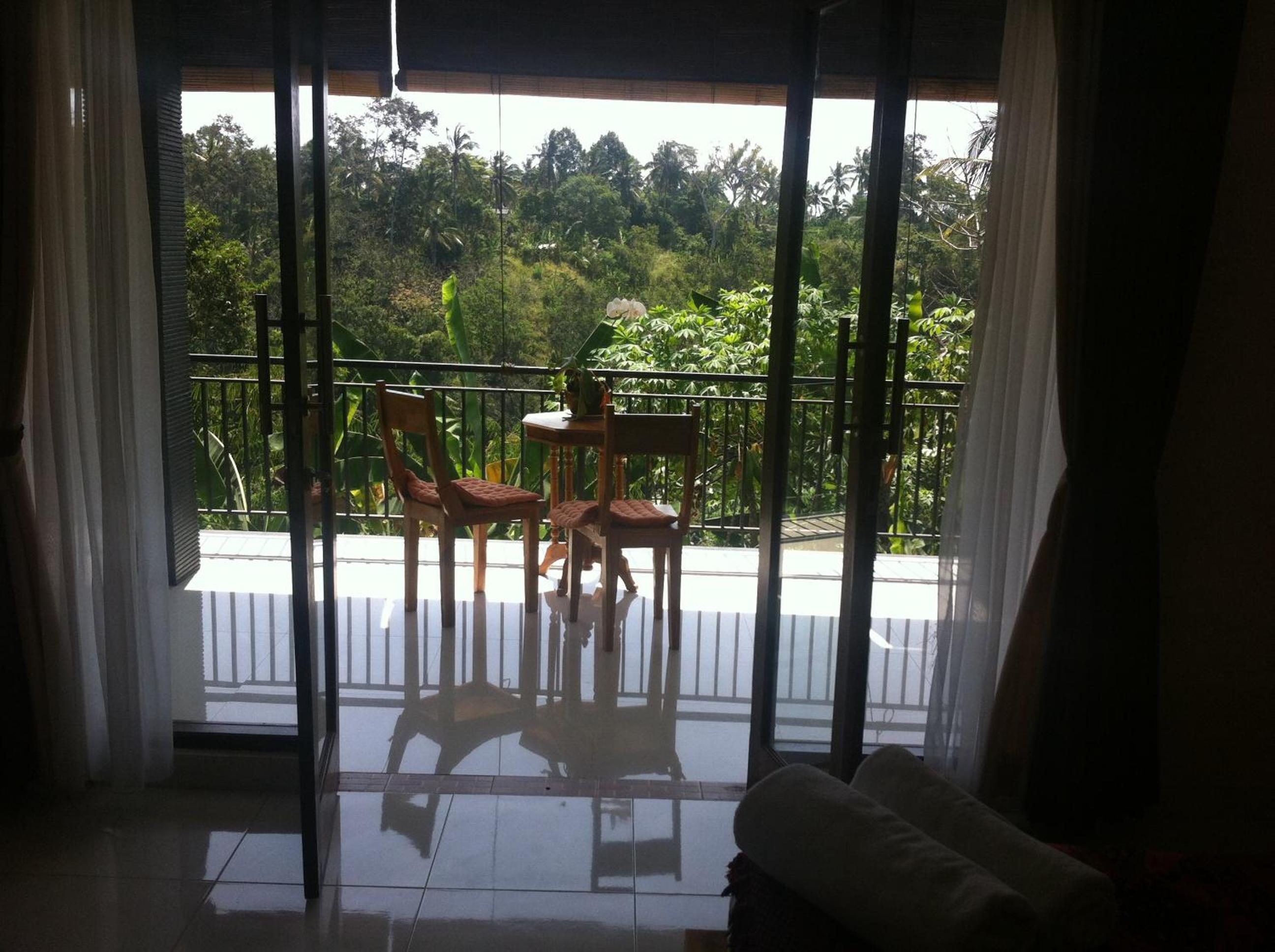 Deluxe Double Room with Balcony - Photo 21