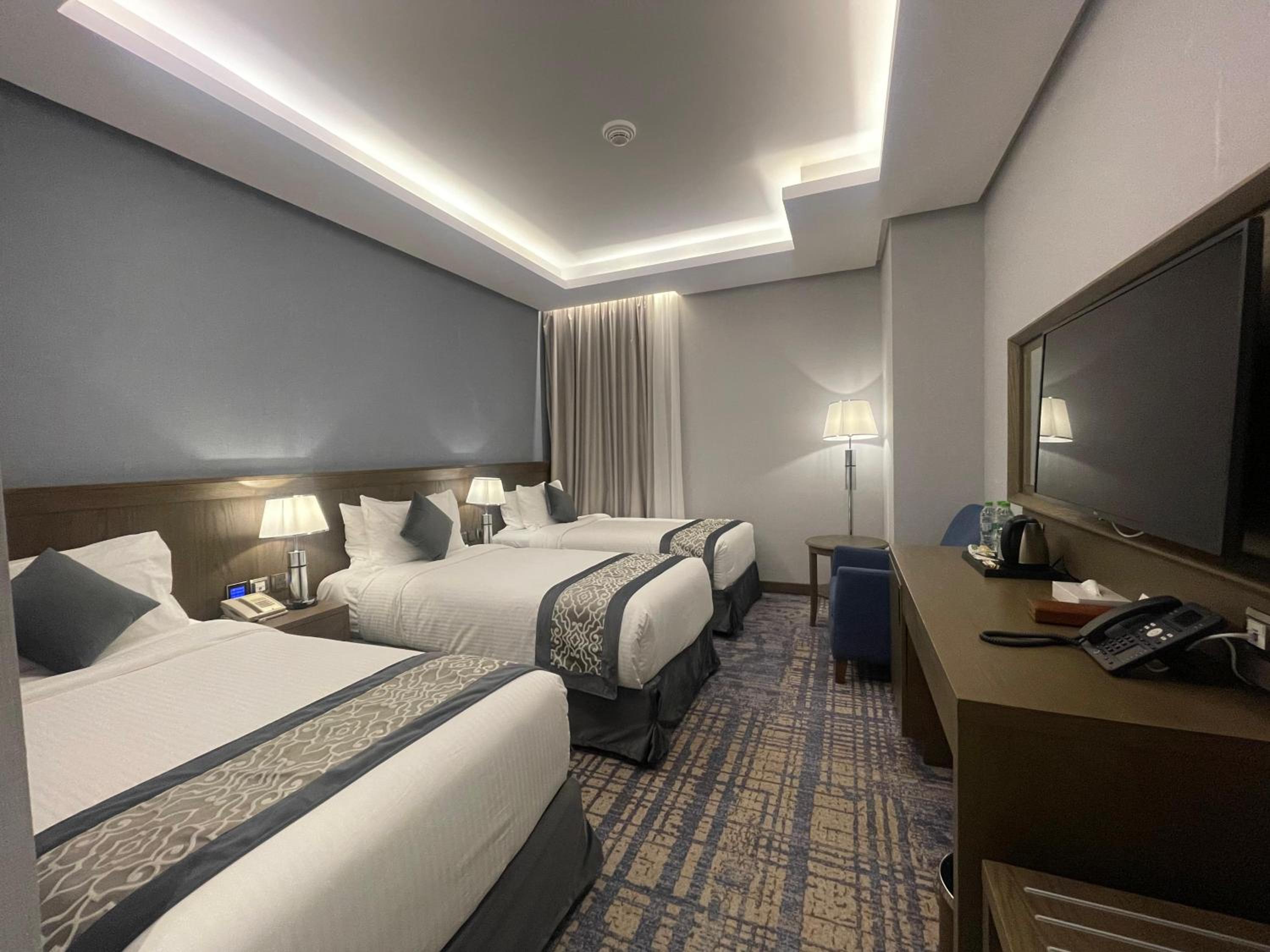 Triple Room - Photo 1