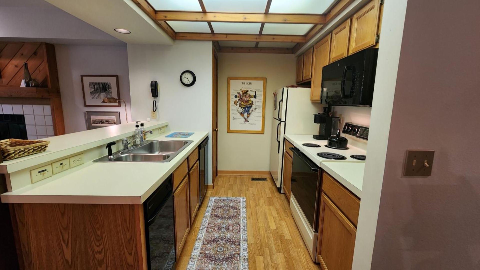 One-Bedroom House photo 2