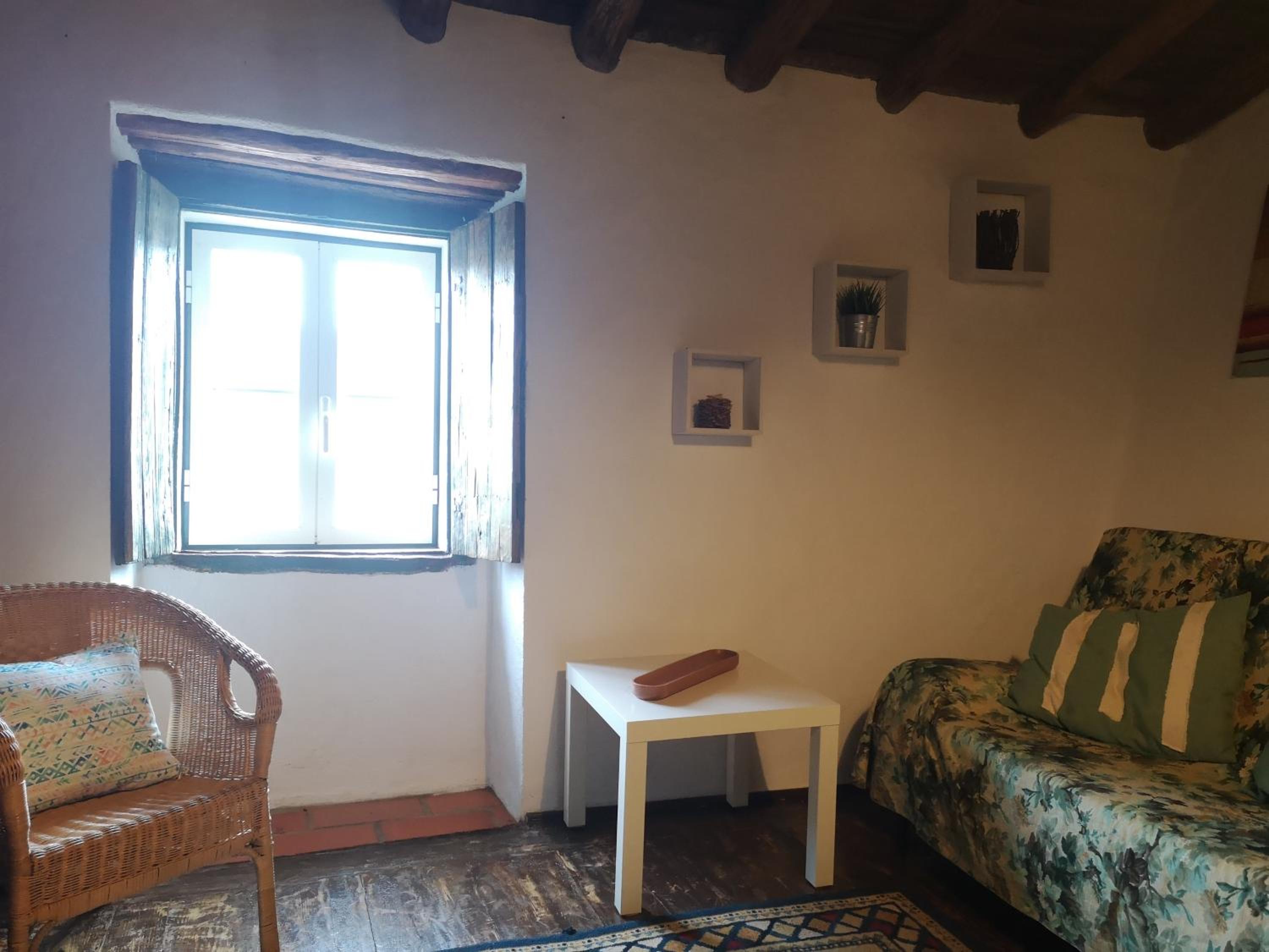 One-Bedroom House photo 1
