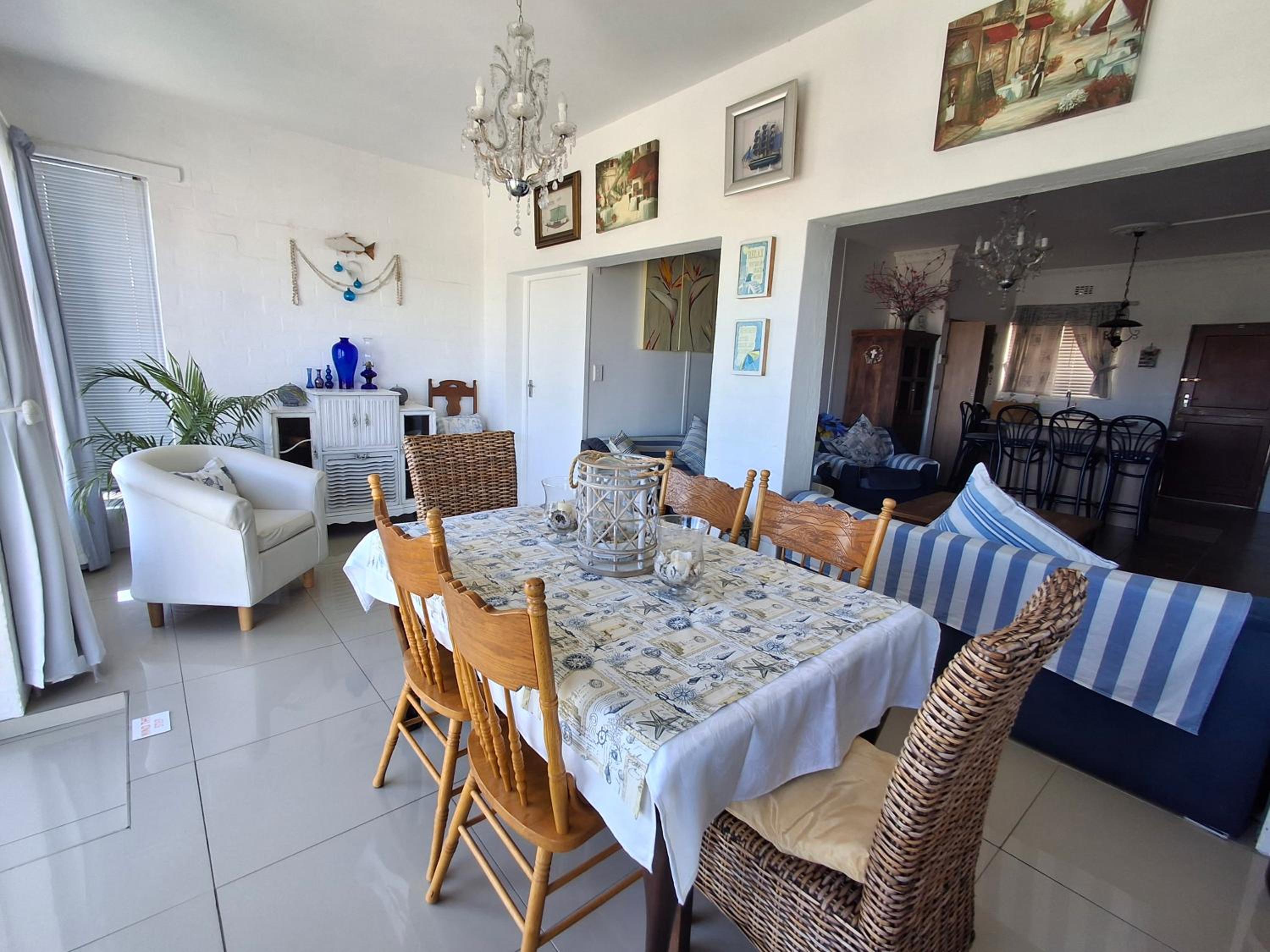 Apartment - Photo 2