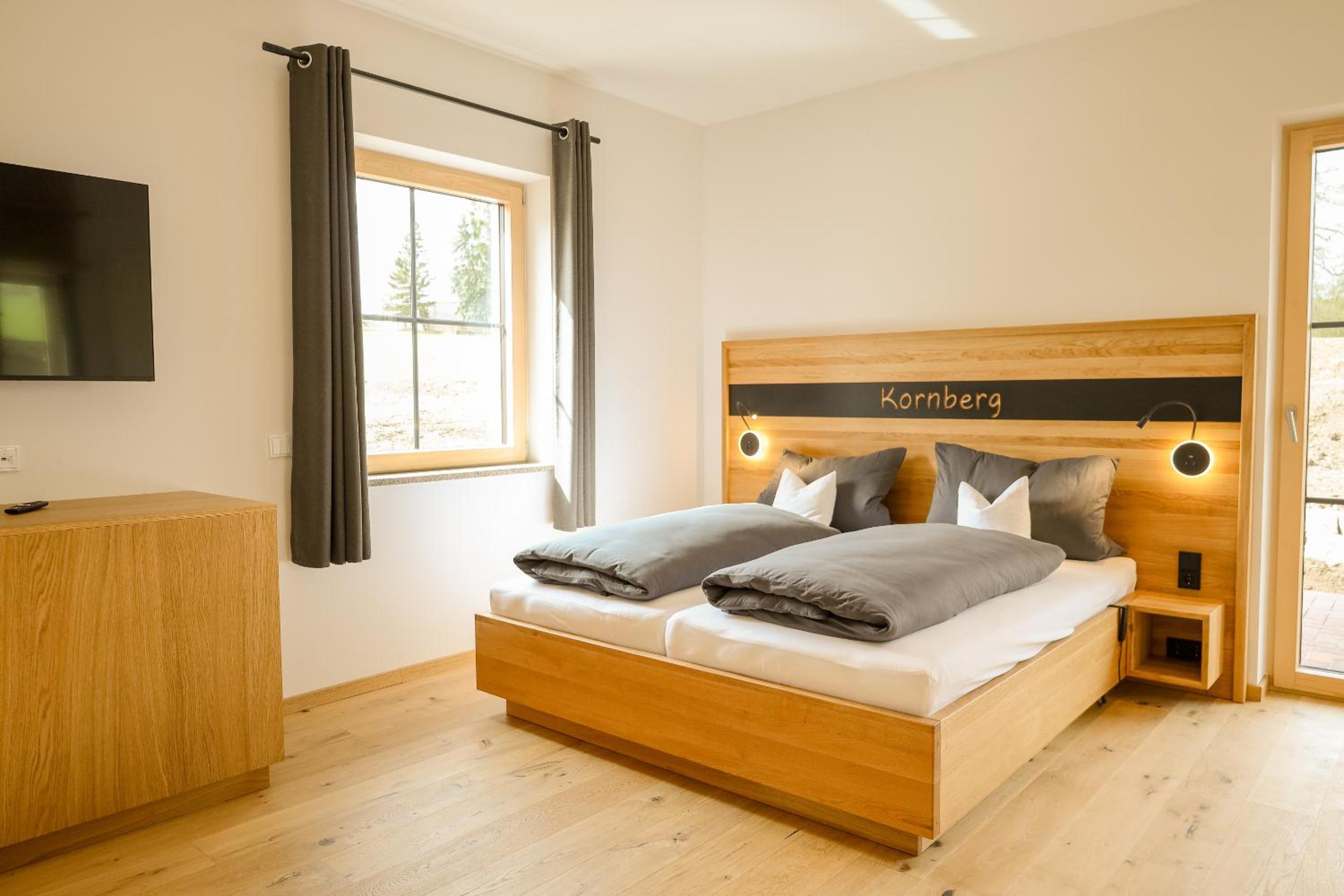 One-Bedroom Apartment with Terrace