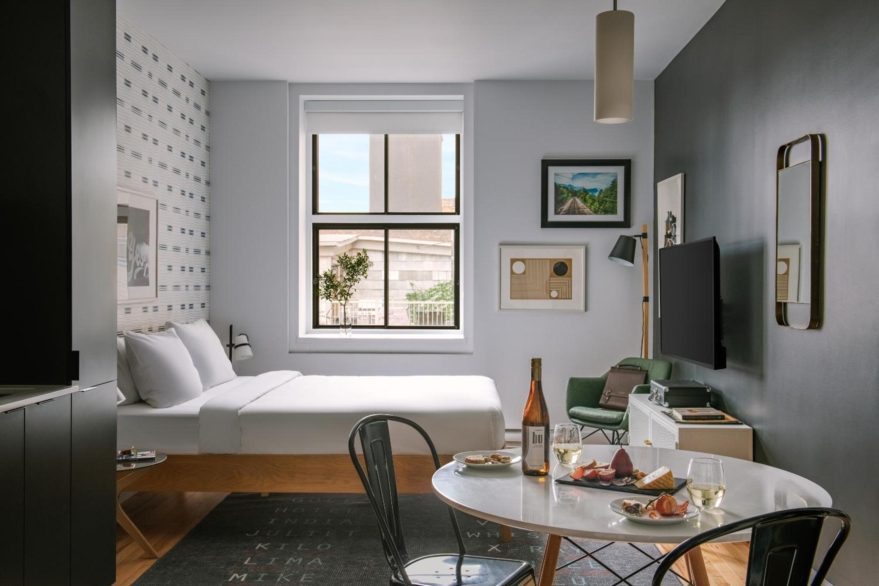 Studio Apartment