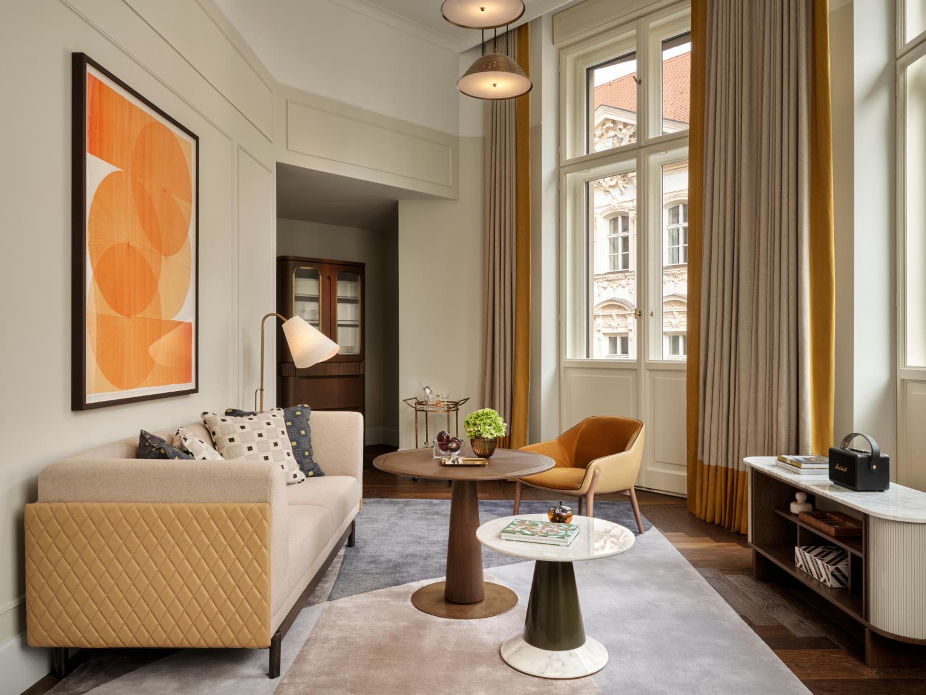 Corner Suite