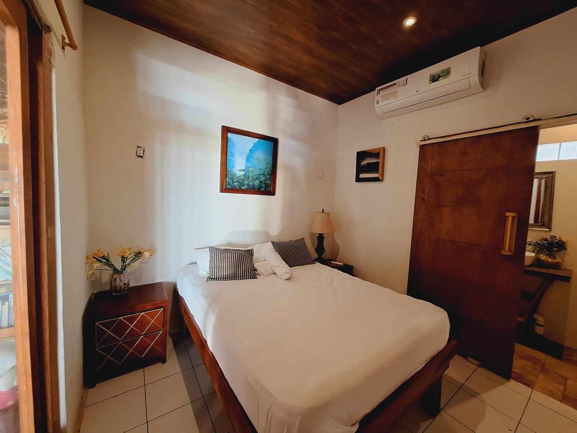 Small Double Room photo 2
